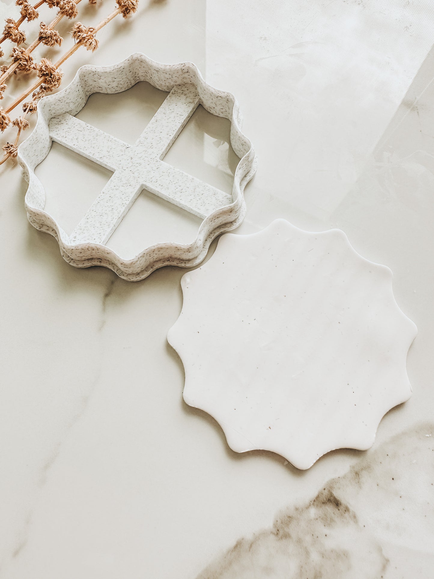 Dipped Scalloped Edge Trinket Dish