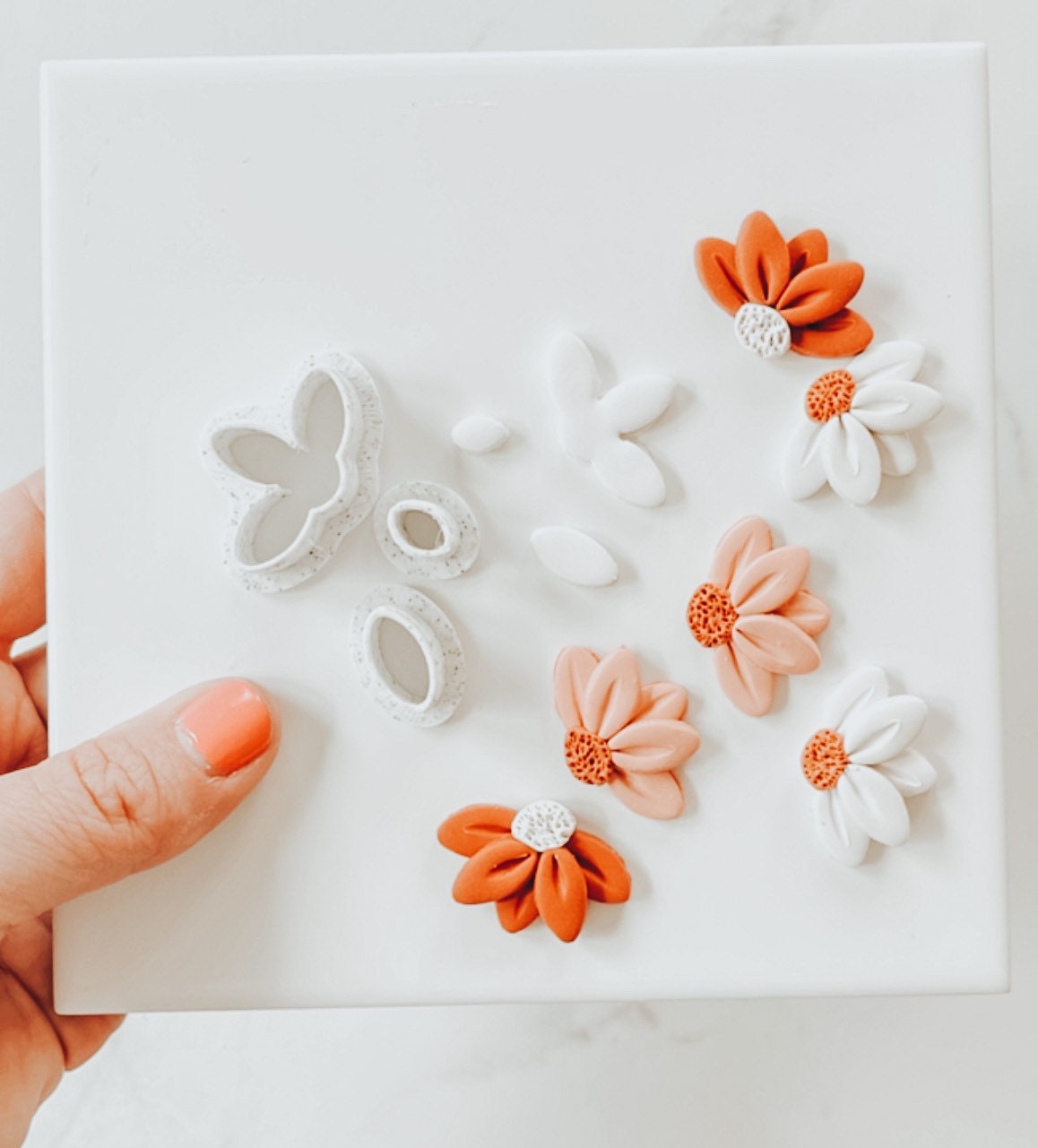 3 Piece Daisy Clay Cutter Set