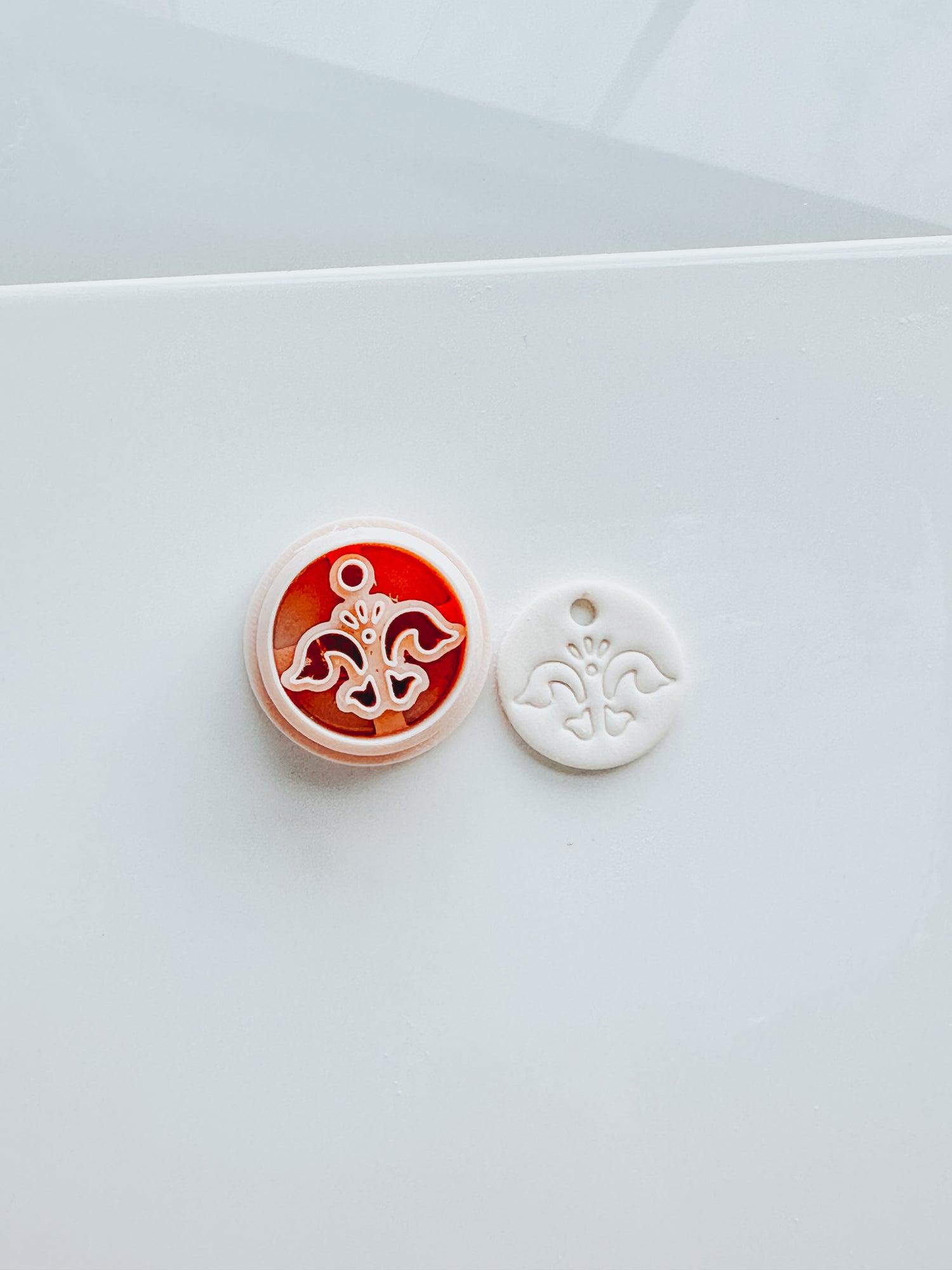 Benni Moroccan Clay Cutter