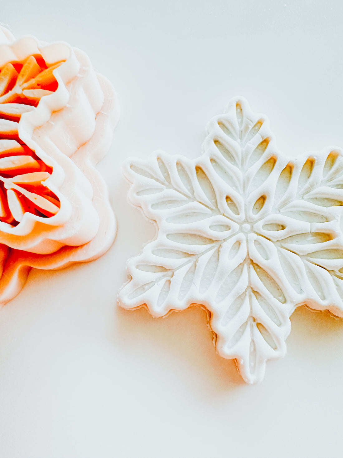 Adelaide Snowflake Winter Embossed Clay Cutter (full press details)