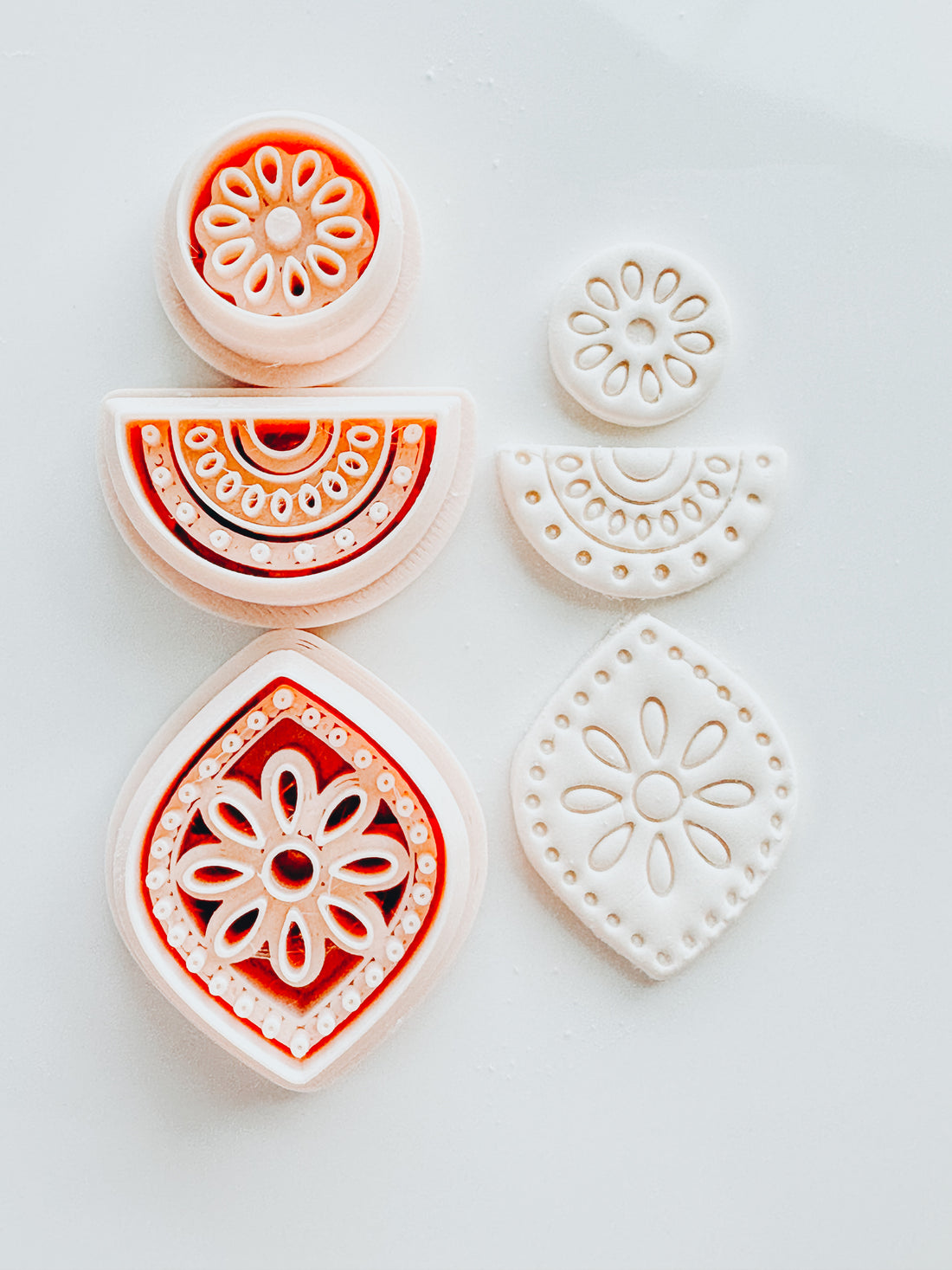 Amelia Moroccan Clay Cutter