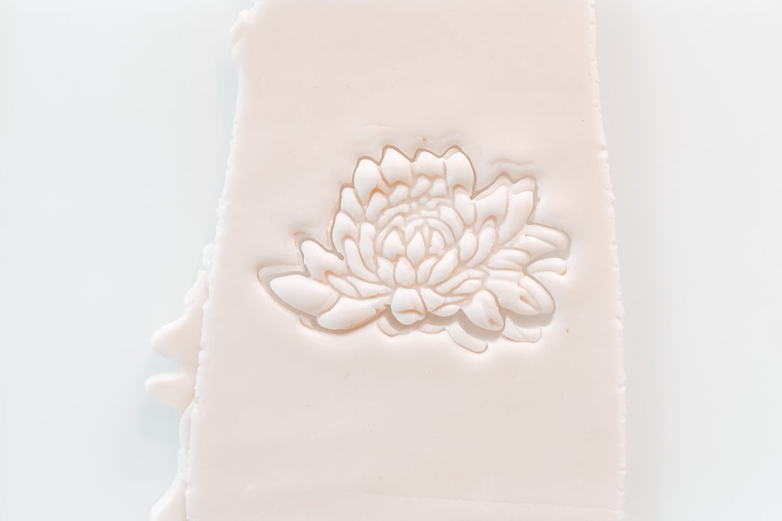 Chrysanthemum November Birth Flower Clay Cutter