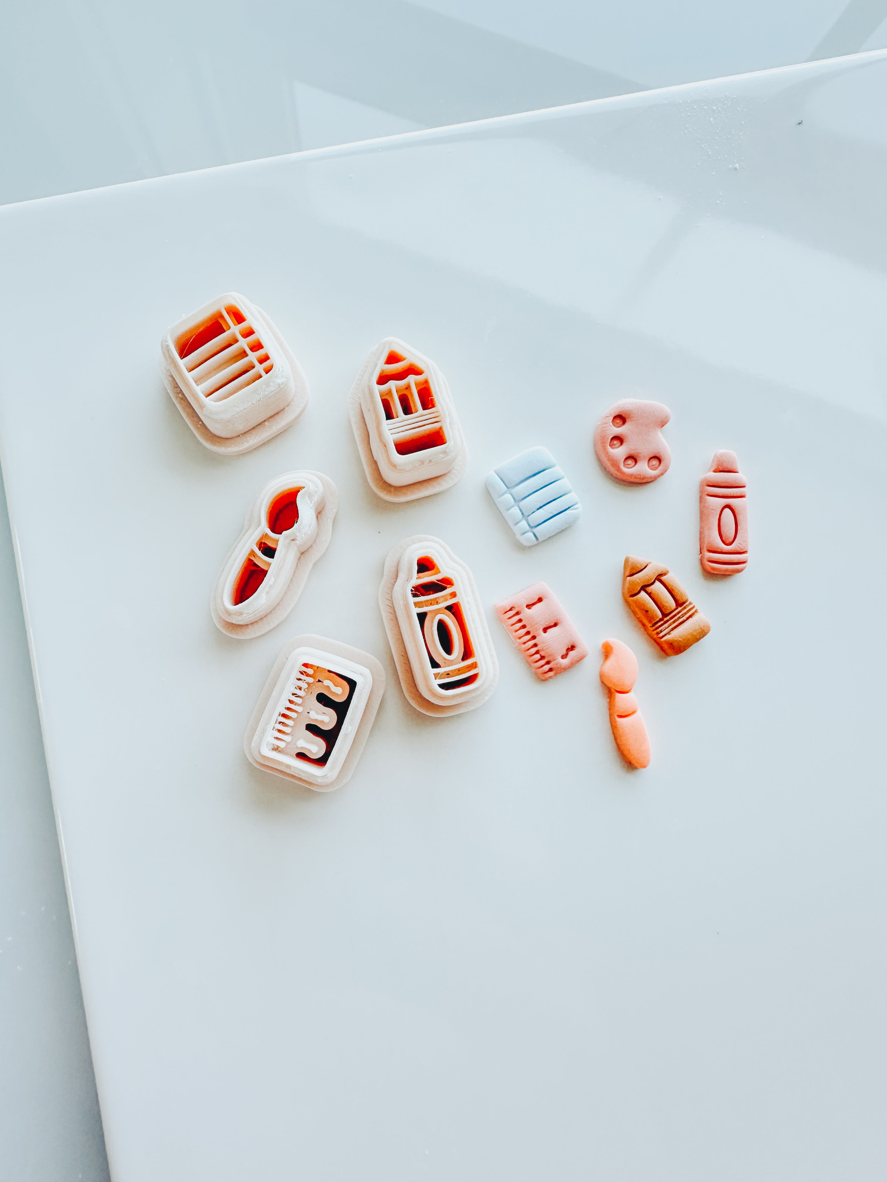 School Stud Pack School &amp; Teacher Clay Cutters
