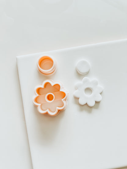 Marlie Bubble Flower Two Piece Clay Cutter Set