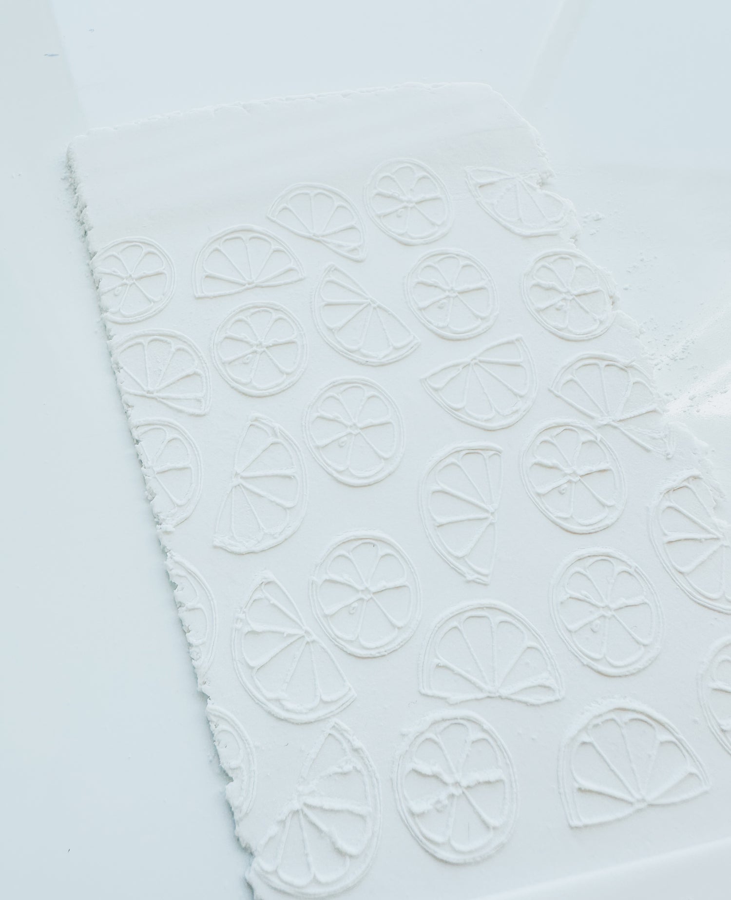 Lemon Outline Clay Texture Mat