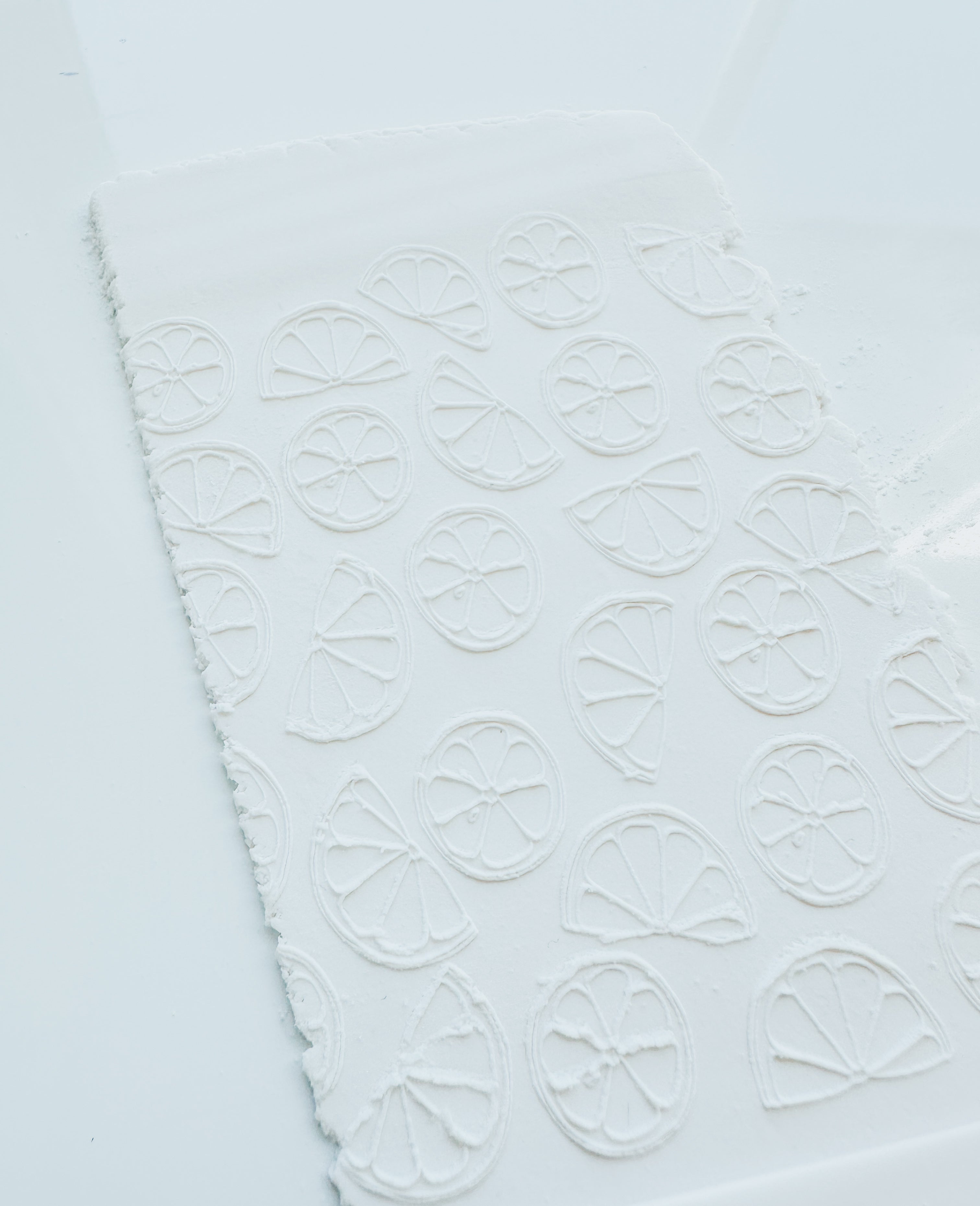 Lemon Outline Clay Texture Mat