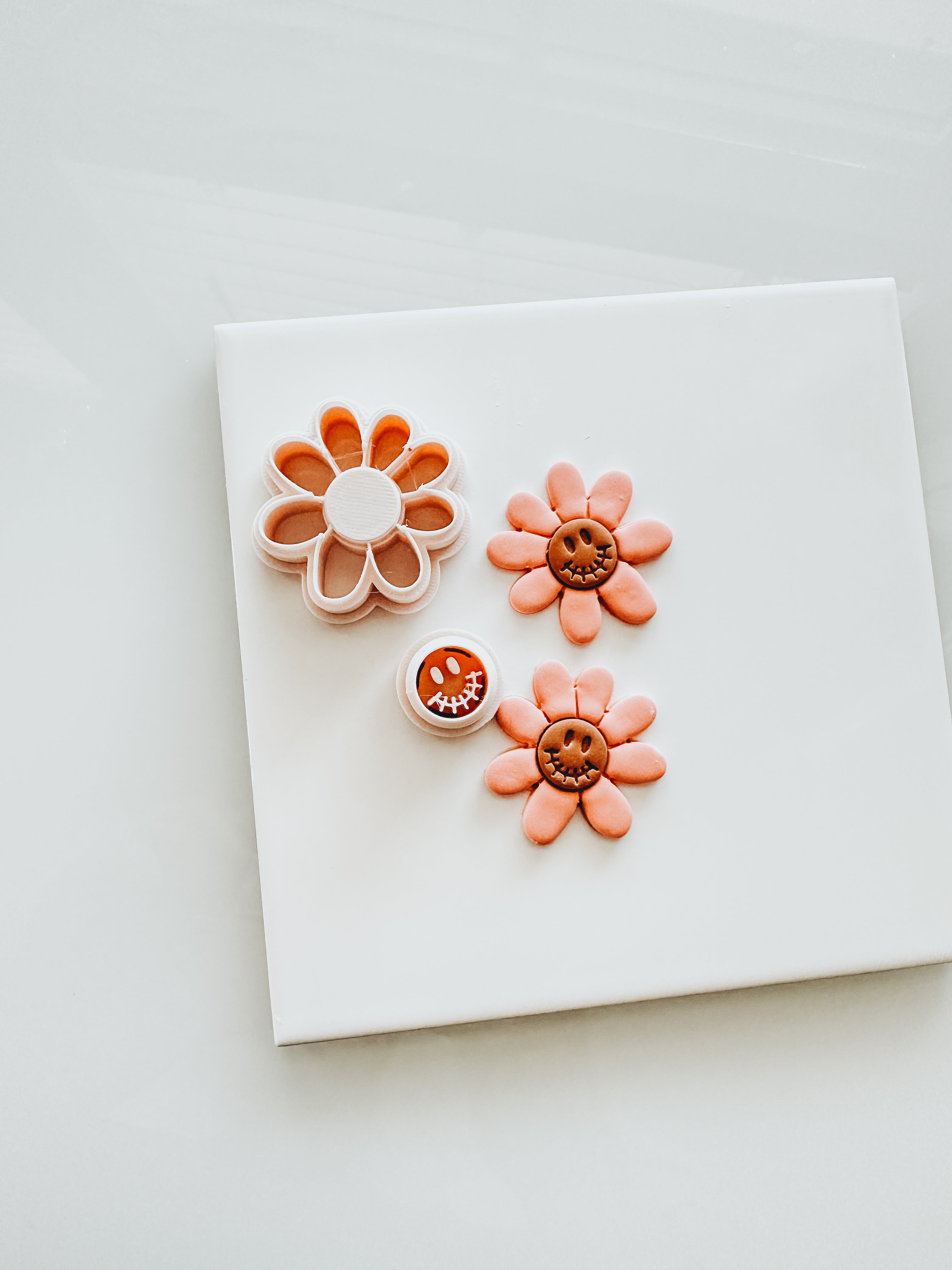 Patty x Creoclay Exclusive Retro Halloween Zombie Flower Clay Cutter Set