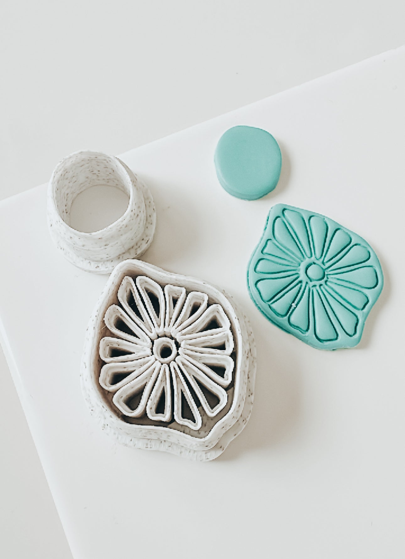 Mandarin Abstract Clay Cutter