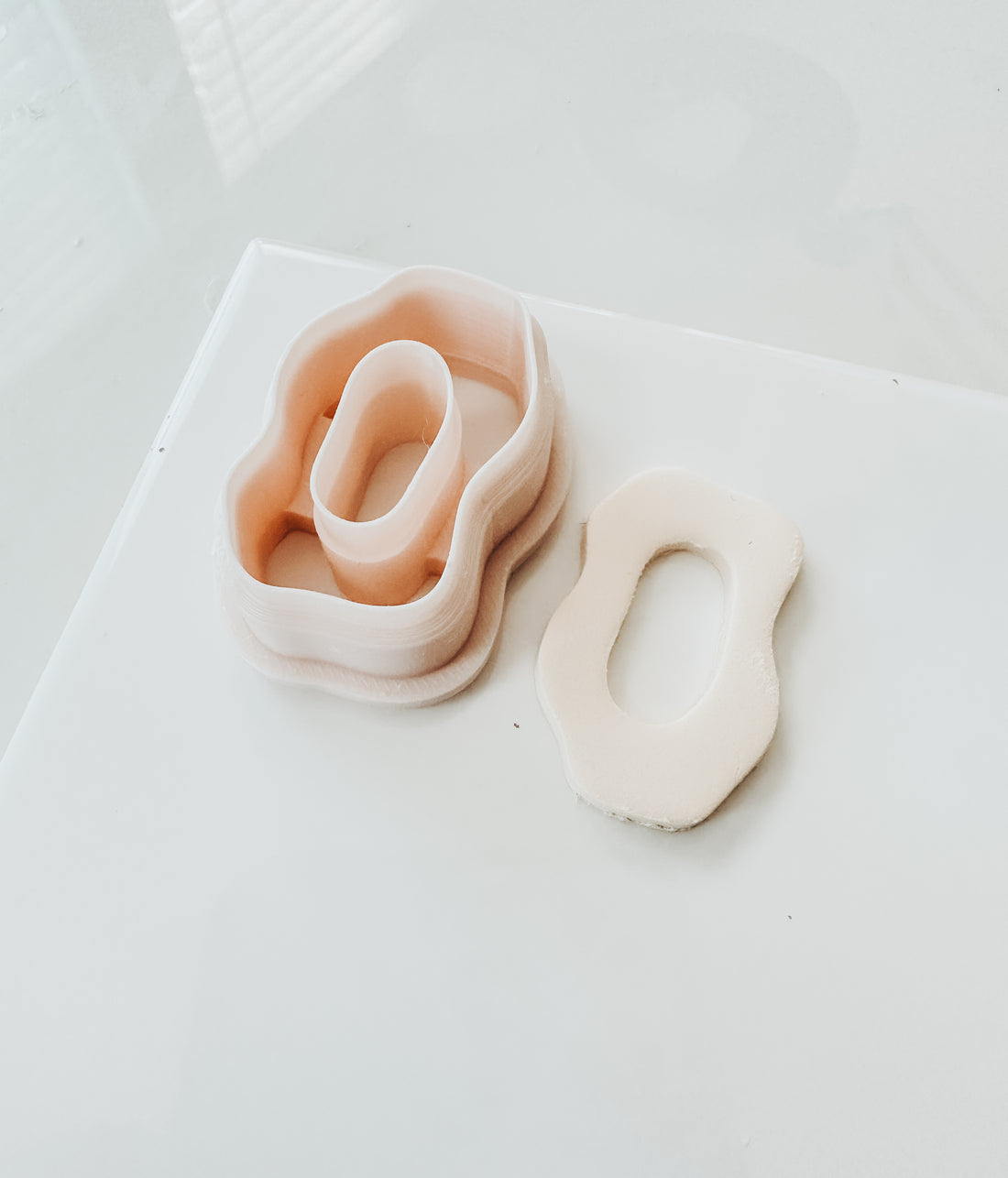 Molly Wobbly Clay Cutter 1.25” (perfect to link or style as chunky stud)