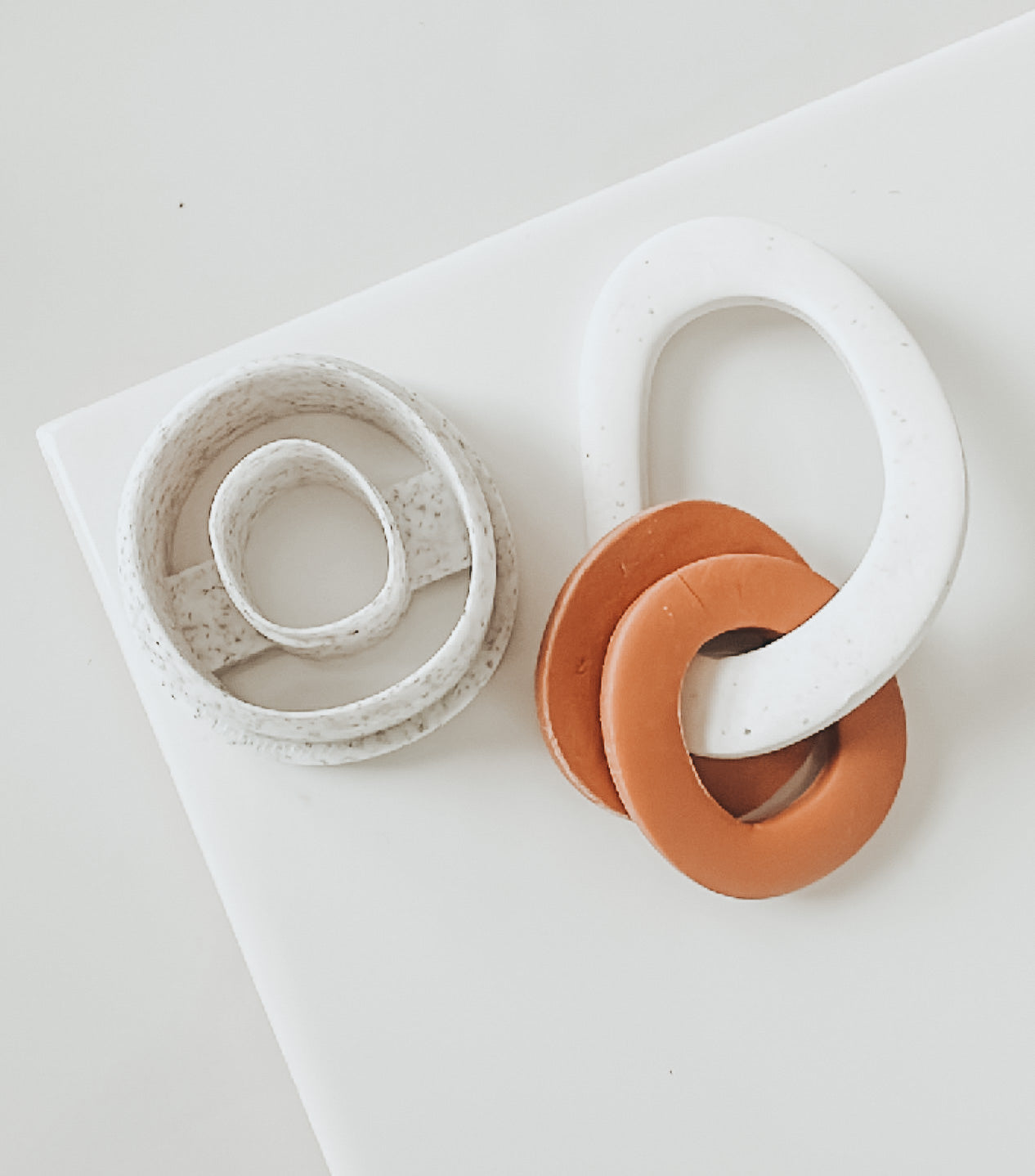 Zara Organic Clay Jump Ring Cutter 1.25”