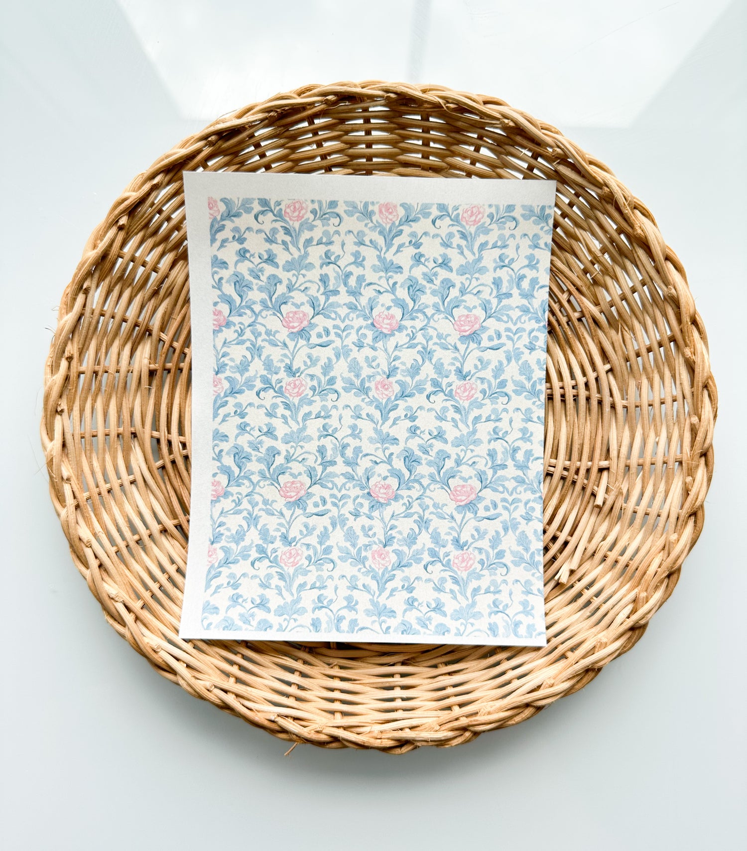 Charleston 15 Soft Filigree Floral Transfer Paper