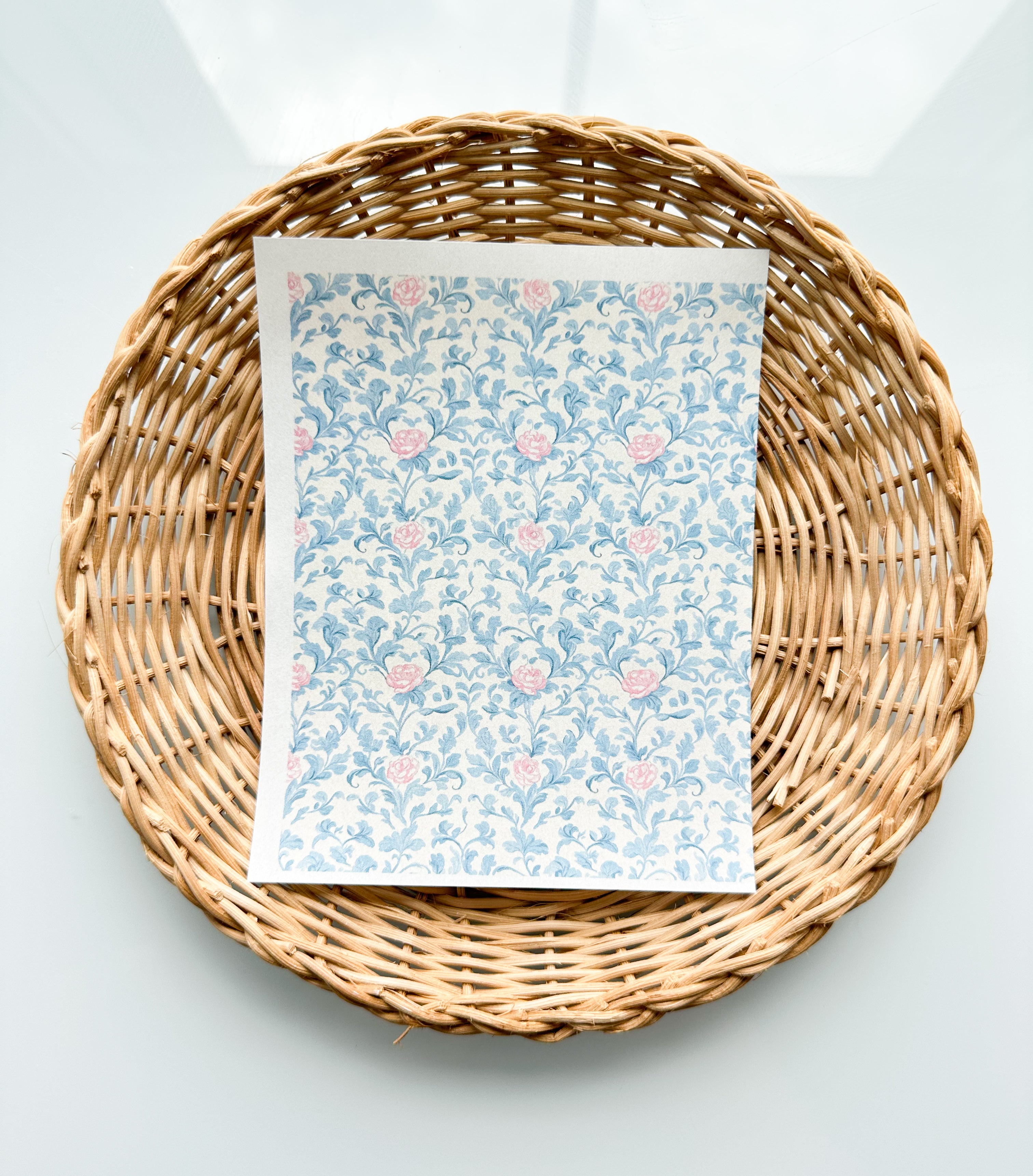 Charleston 15 Soft Filigree Floral Transfer Paper