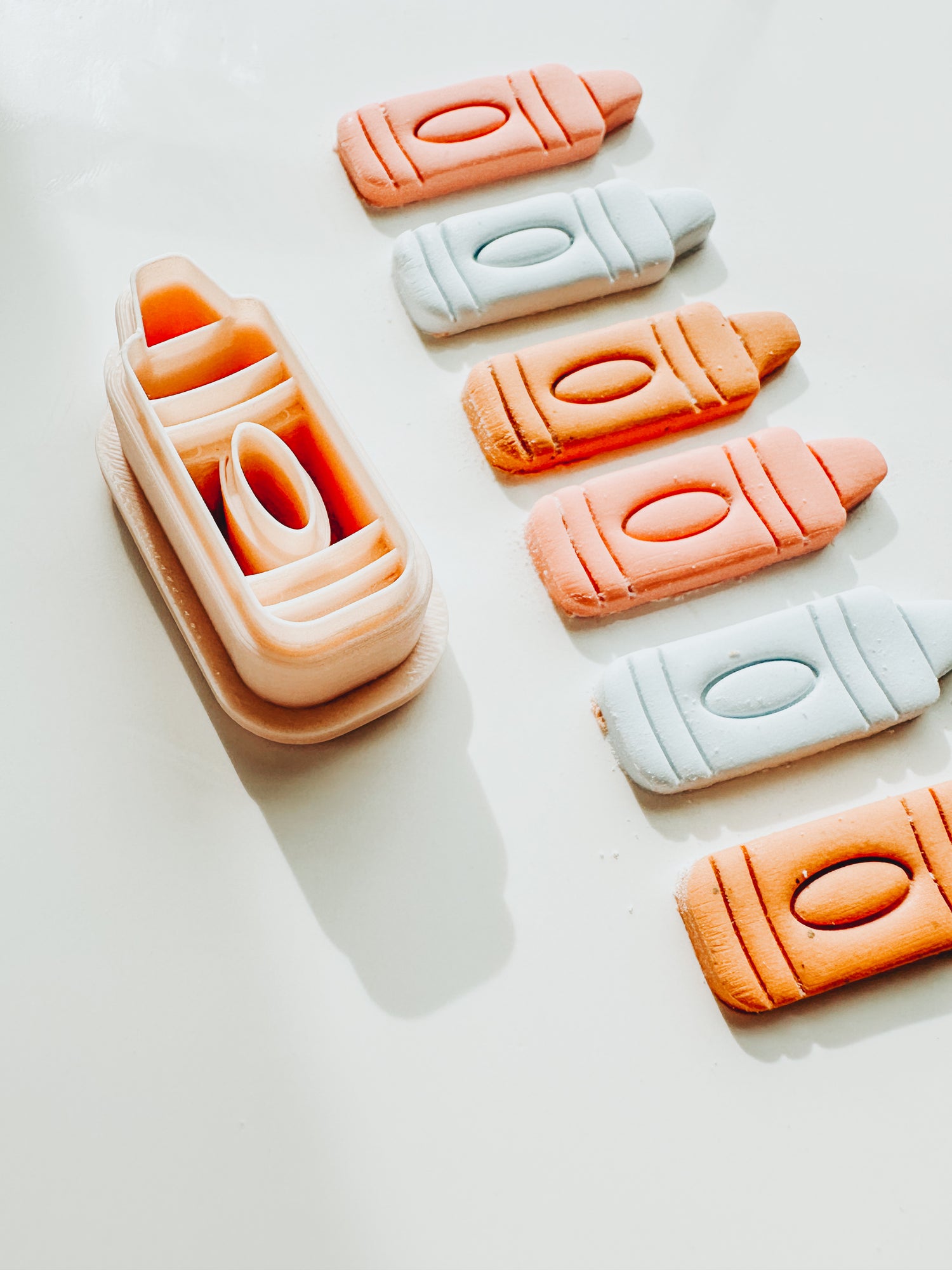 Crayon Clay Cutter