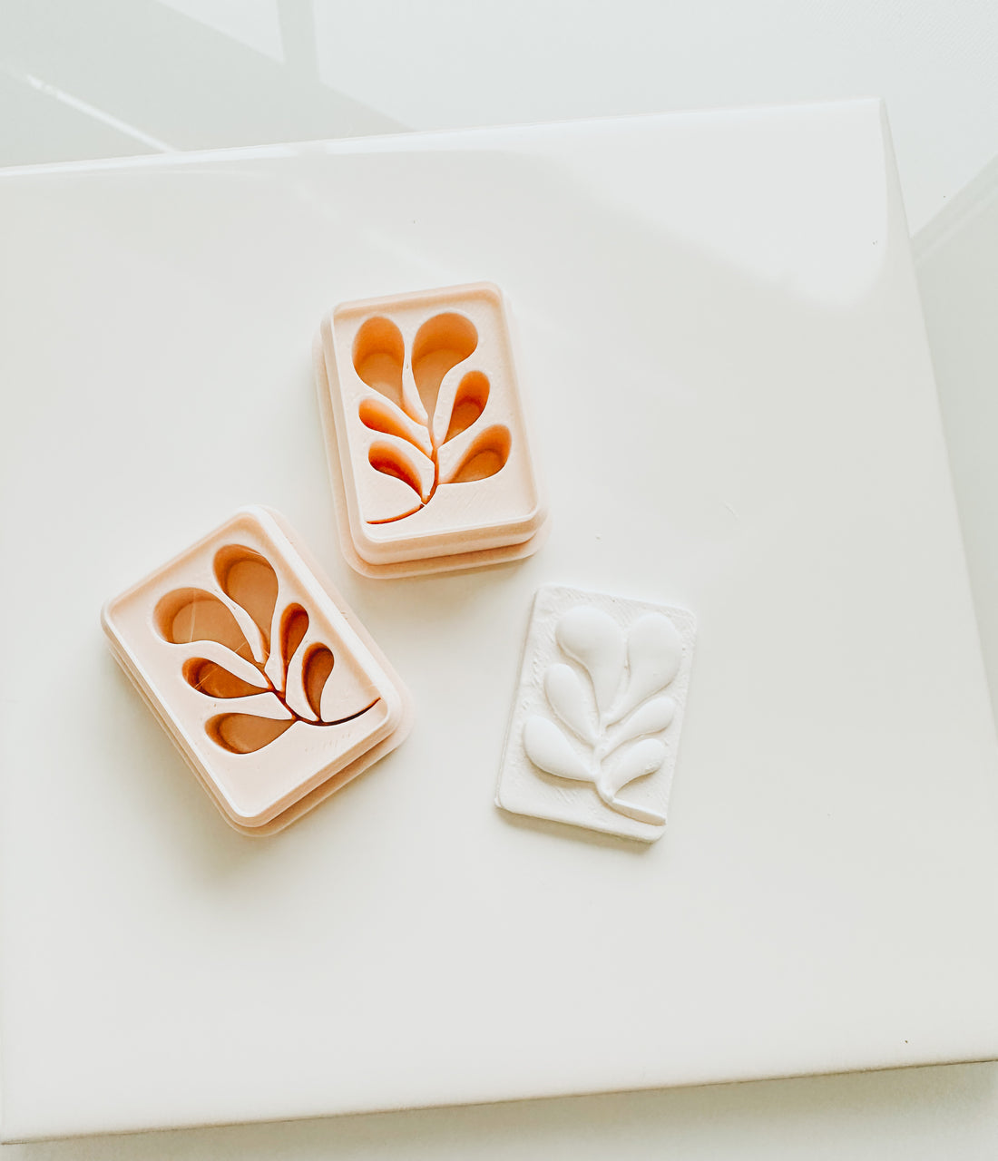 Ollie Squared Matisse Raised Stem Clay Cutter Set