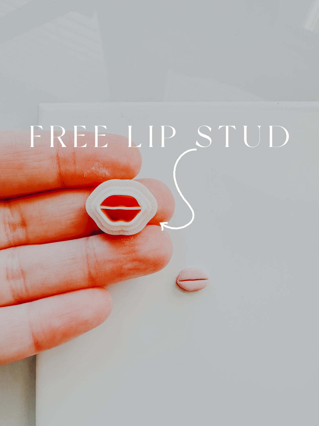 Lips Stud Cutter With any Order - MUST ADD TO CART TO RECEIVE WITH ORDER  $5 or more❤️