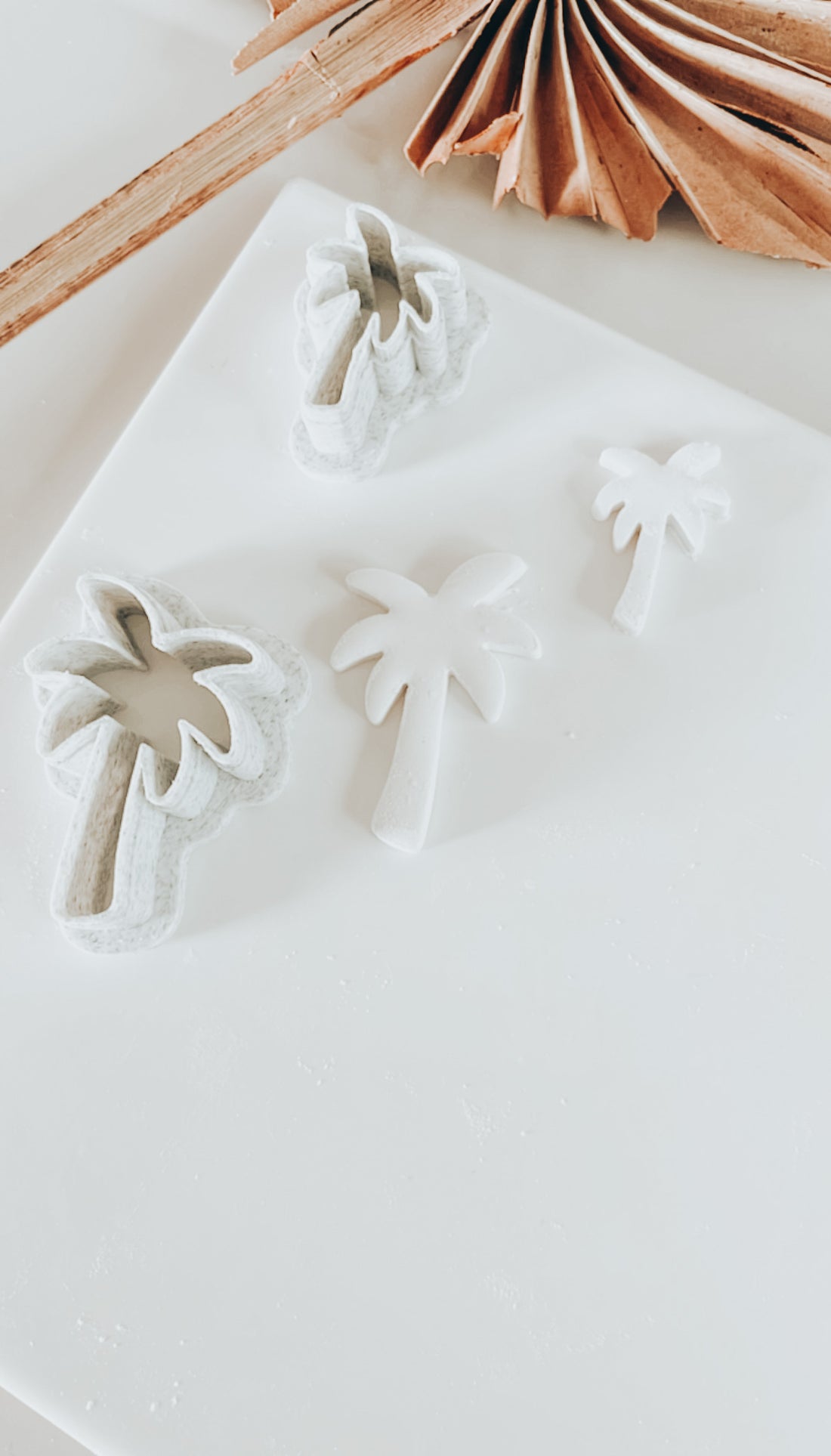 Palm Tree Beach Clay Cutter