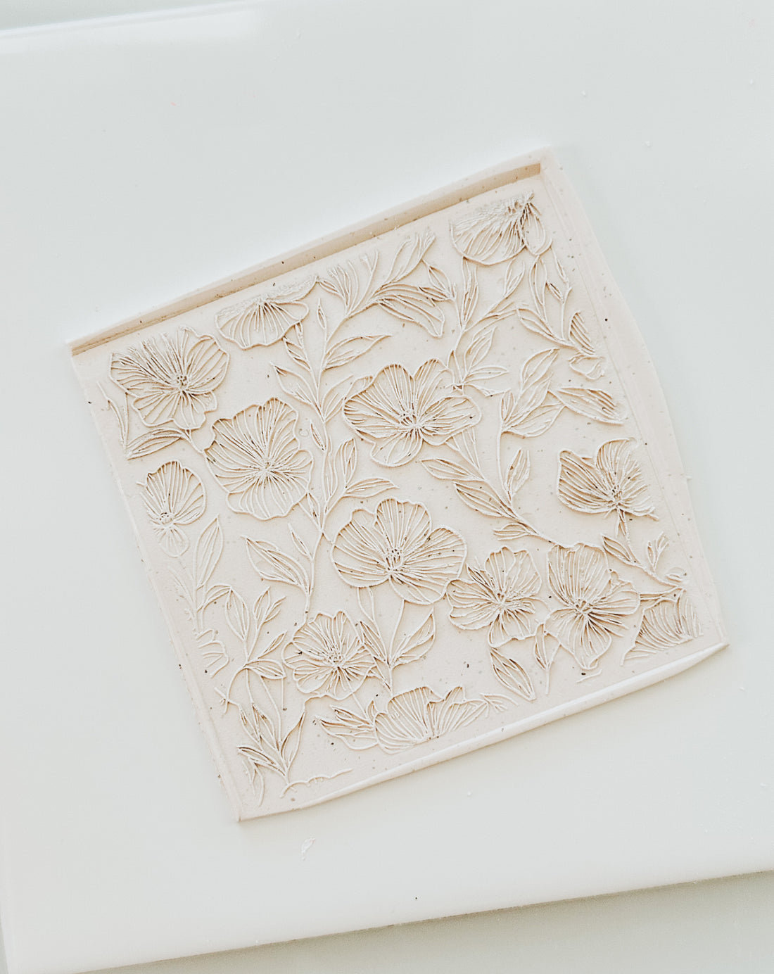 Elegant Flowers Clay Texture Mat