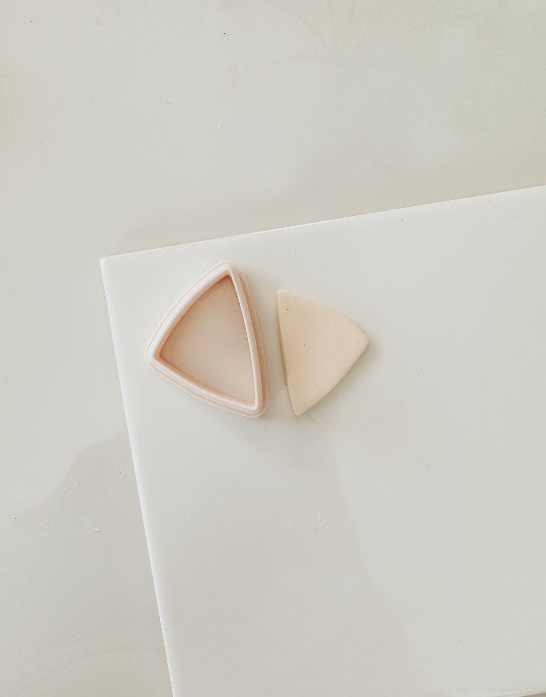 Santana Oblong Triangle Clay Cutter 1.50”