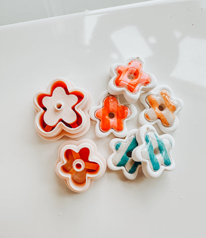 Organic Flower Bezel Clay Cutter
