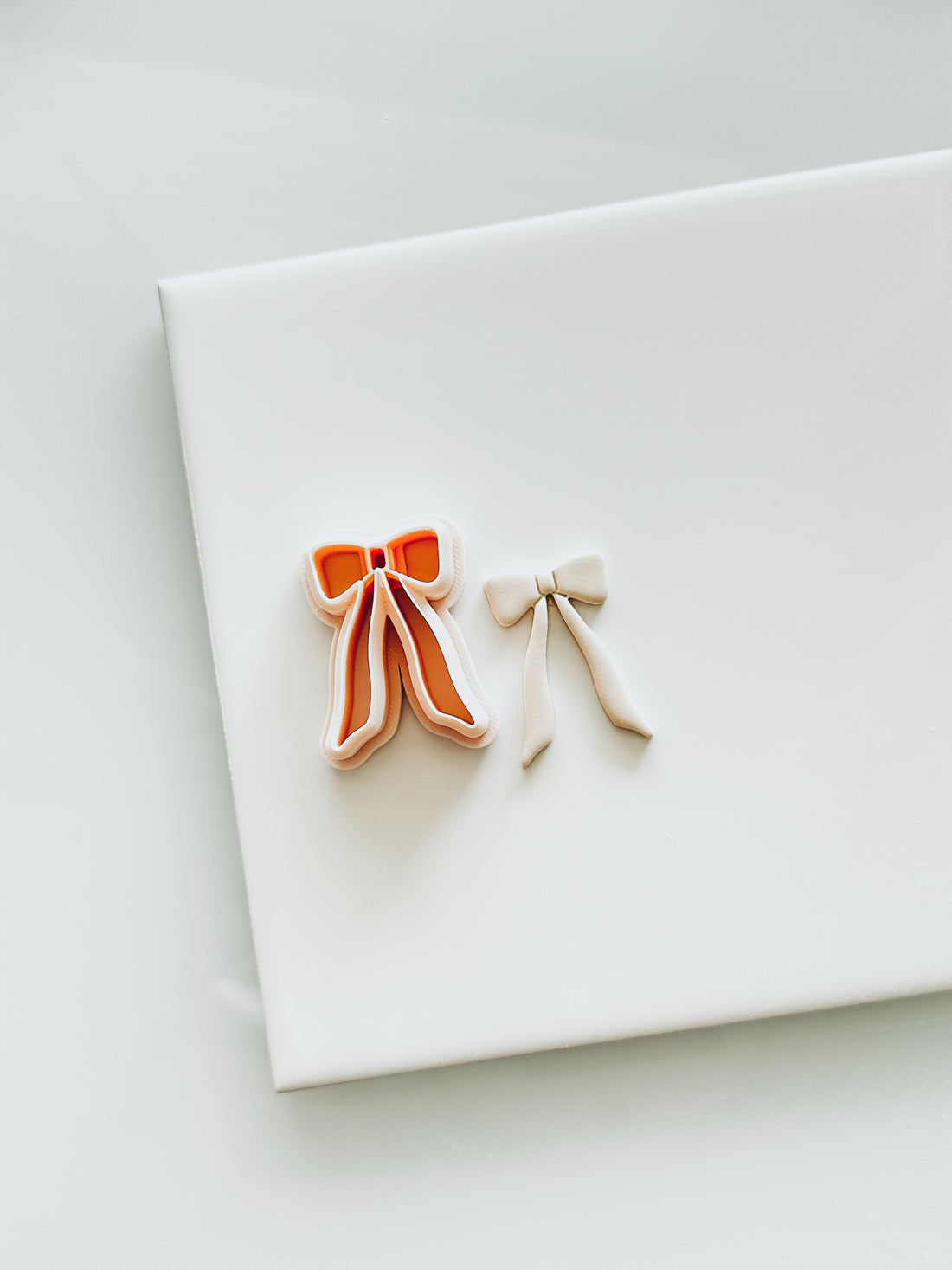 Bow 3 Embossed Clay Earring Cutter