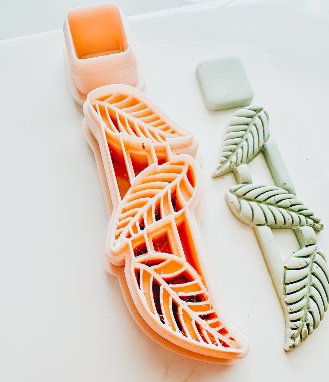 Climbing Vine Clay Cutter