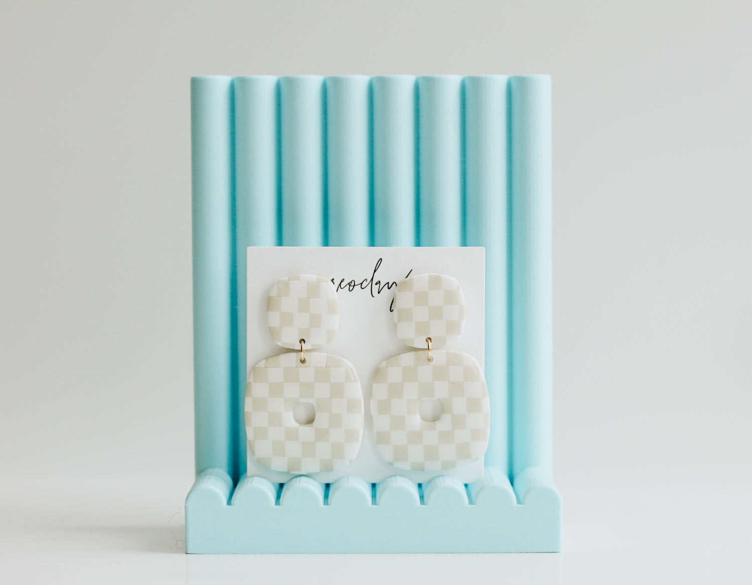 Bubble Ribbed Earring Display