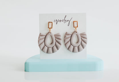 4 STL Files Organic Earring Card Stand