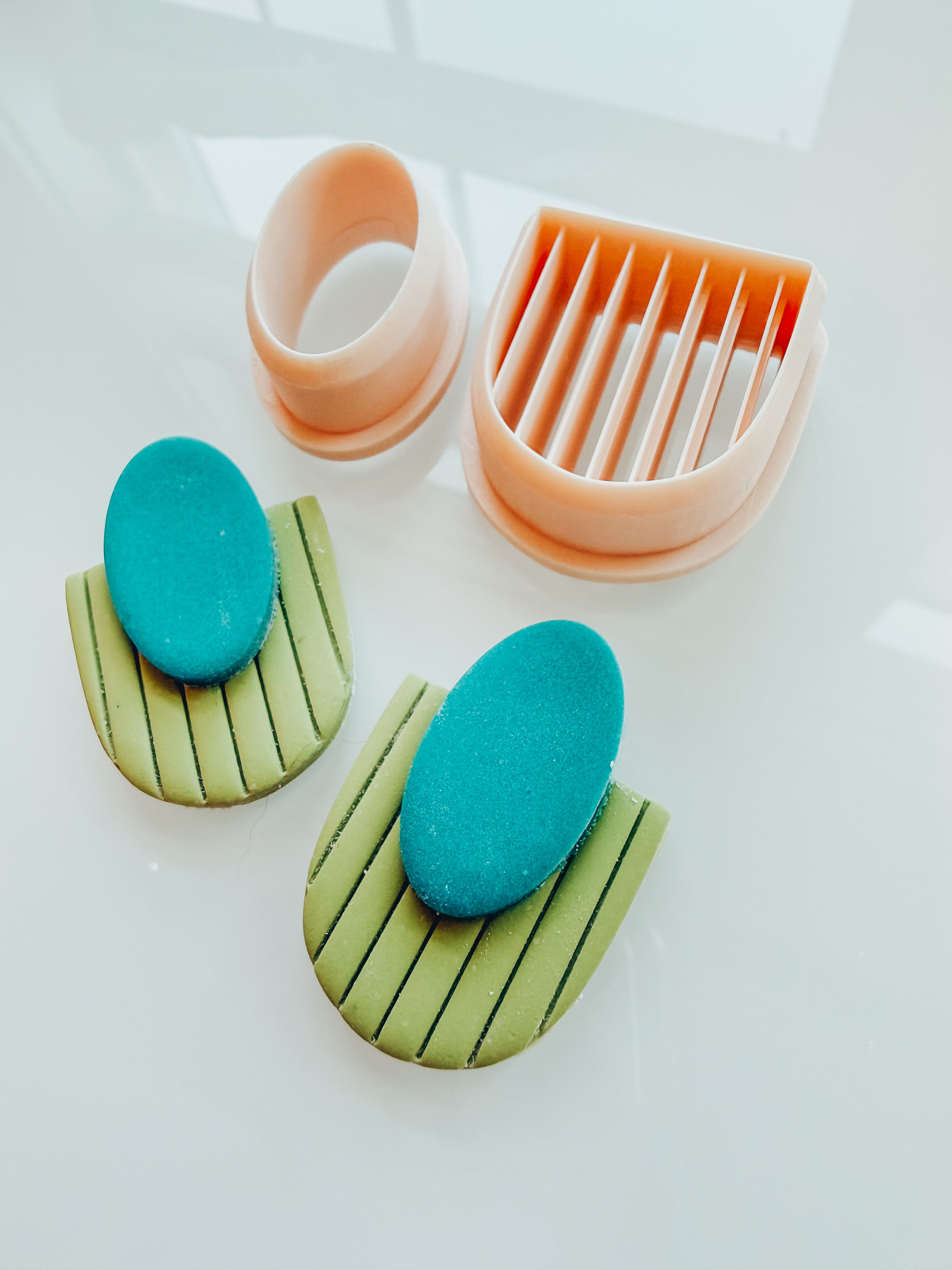 Clover 2 Piece Clay Earring Cutter Set