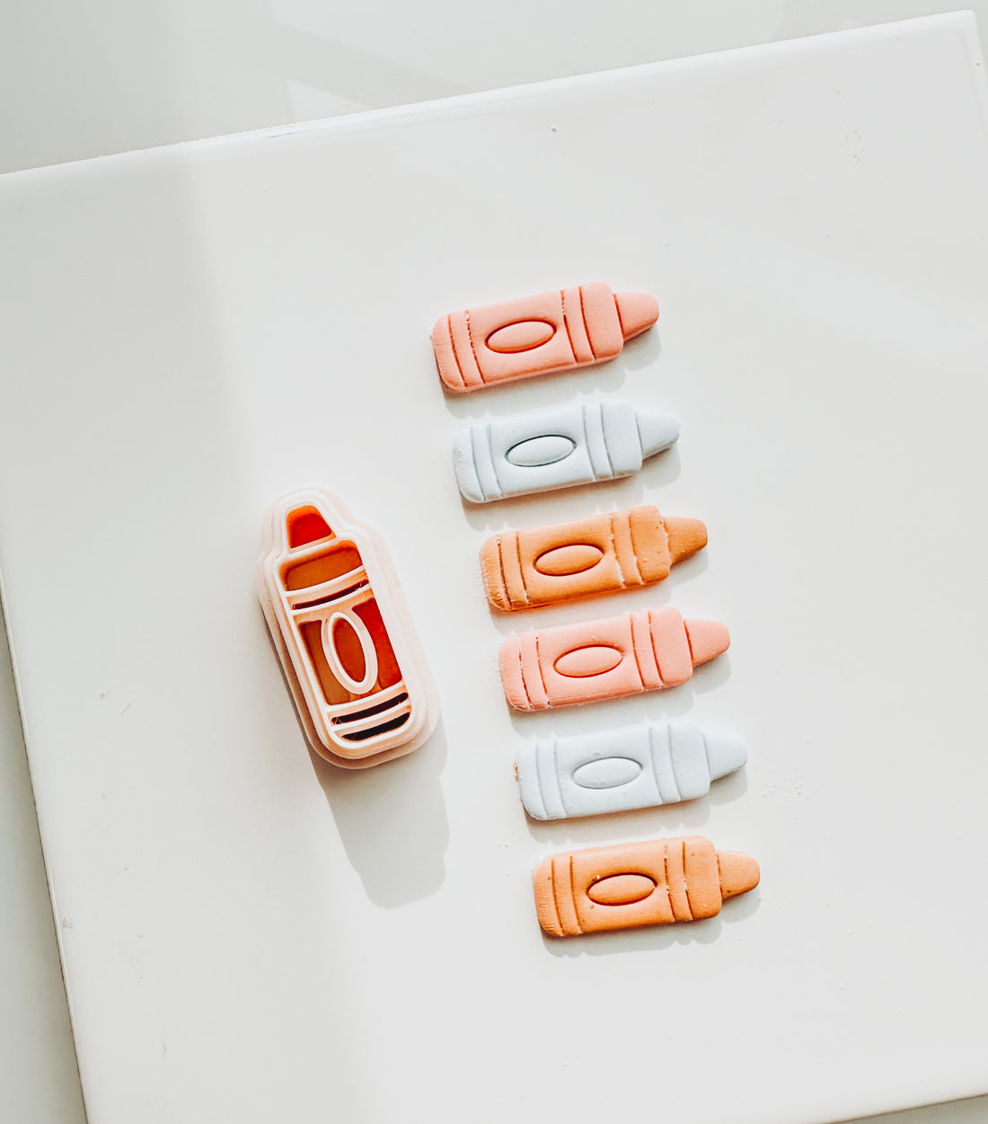 Crayon Clay Cutter