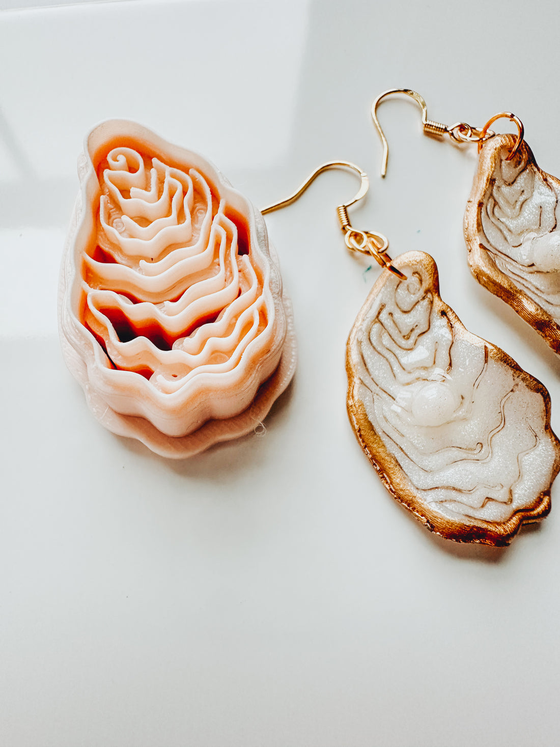 Oyster Shell Embossed Clay Cutter