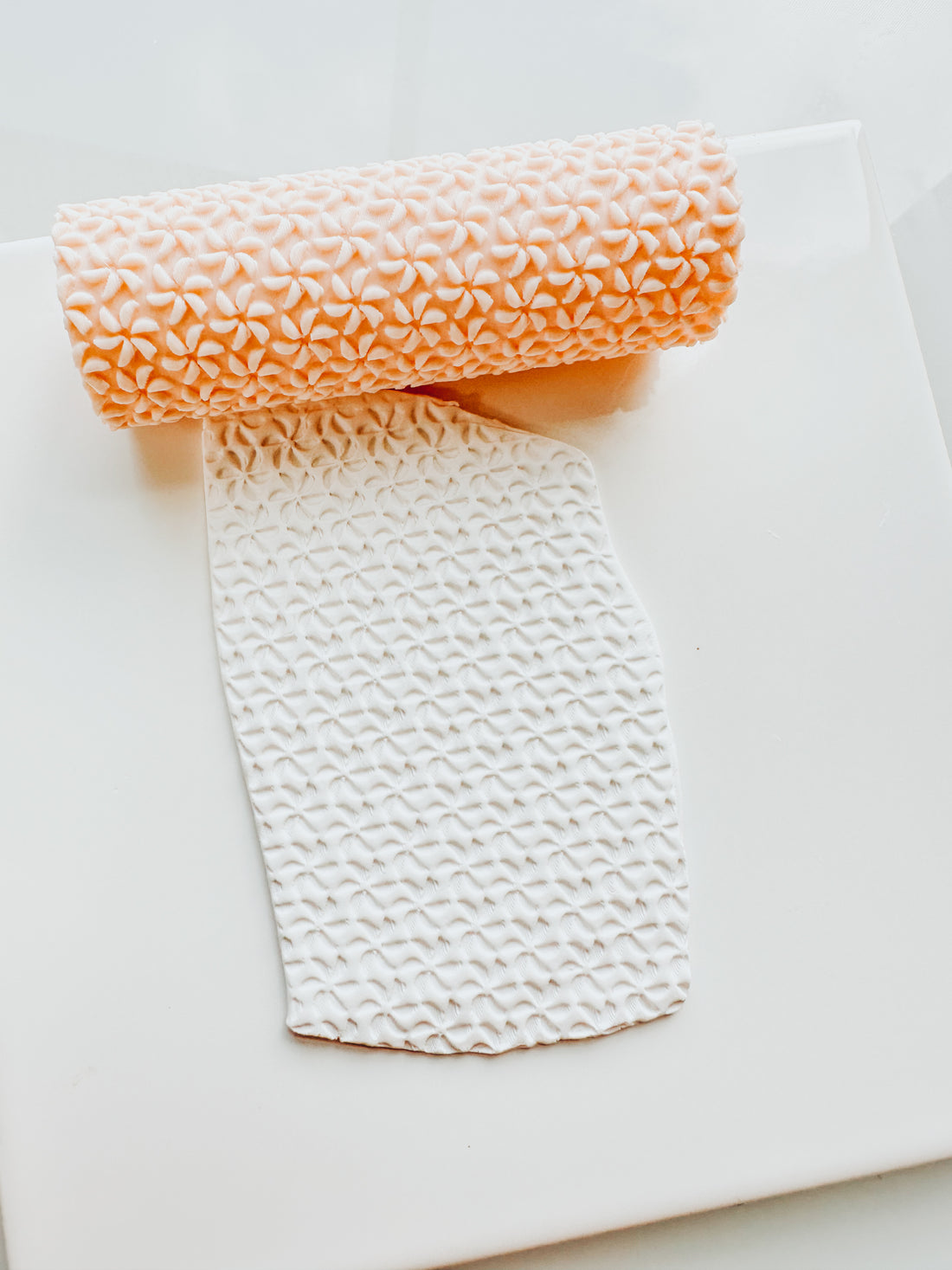 Abstract Flower Texture Roller