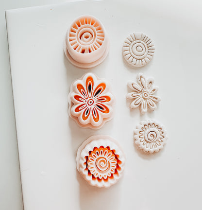 Sadies Autumn Artists Burst Clay Cutter
