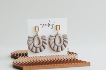 Wavy Flat Lay Earring Display