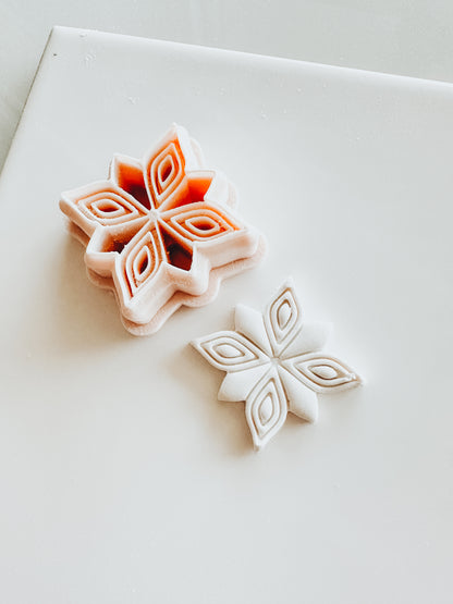 Dainty Snowflake Clay Cutter