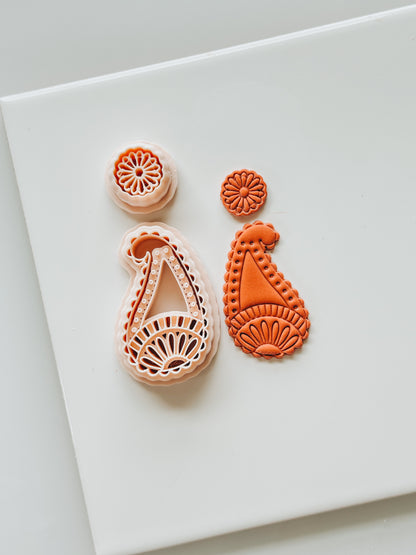 Amber Autumn Artists Clay Cutter