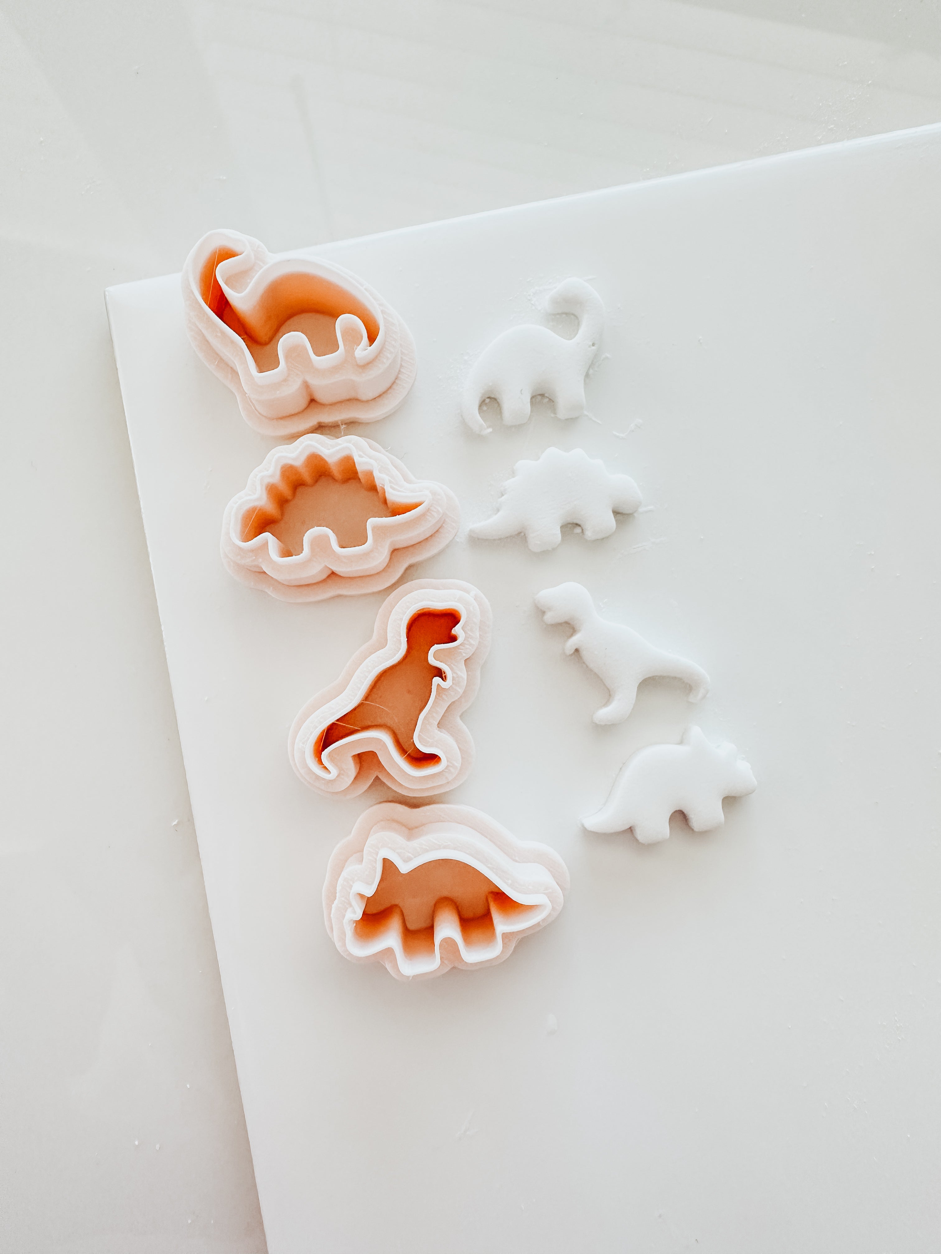 Dino Stud Clay Cutter Set Of 4