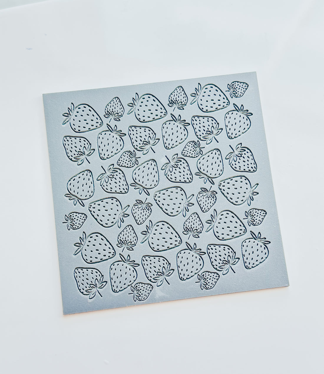Strawberry Outline Clay Texture Mat
