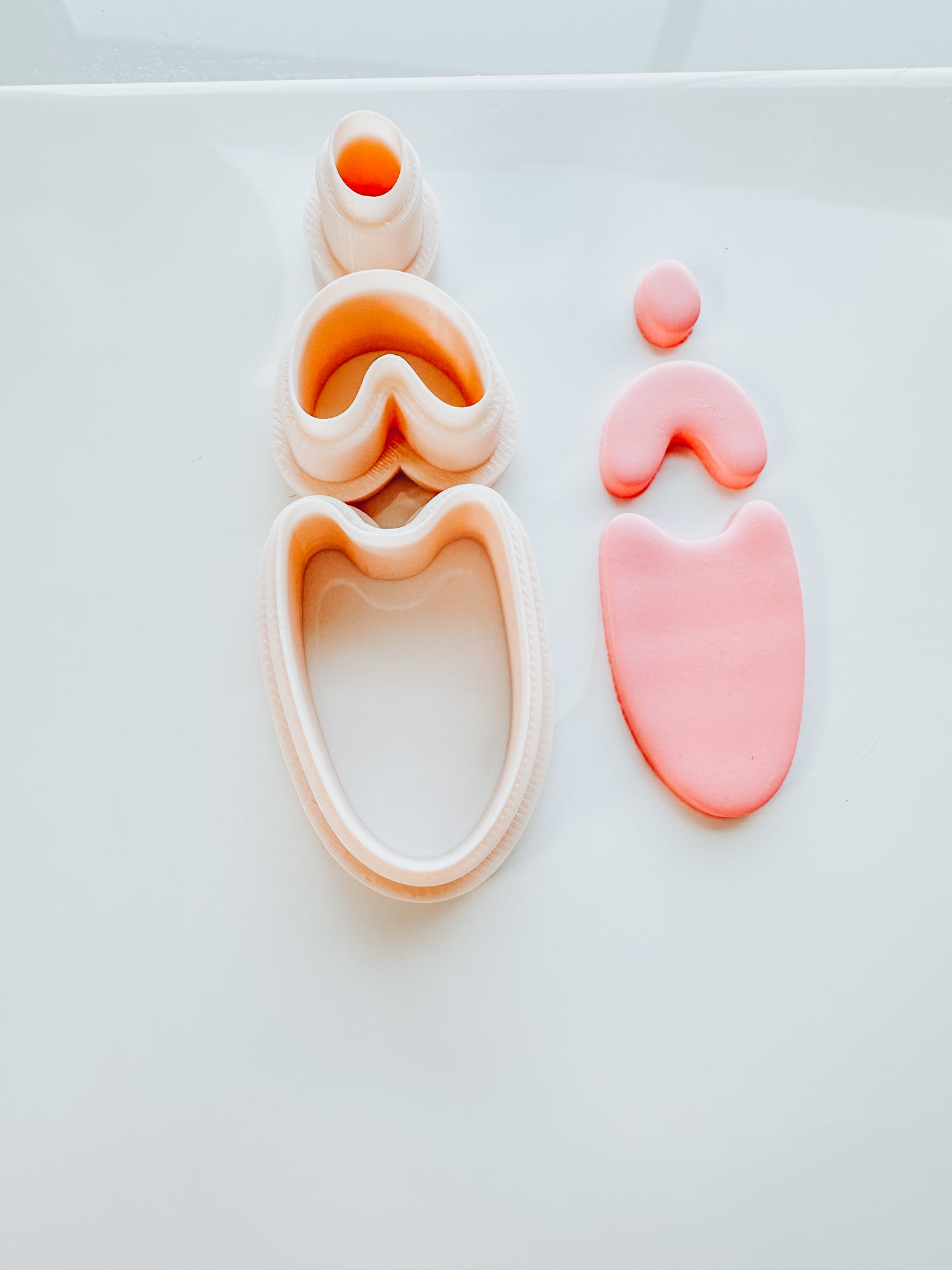 Ava Basic Clay Cutter