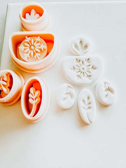 Meiraleise Christmas Embossed Clay Cutter (full press details)