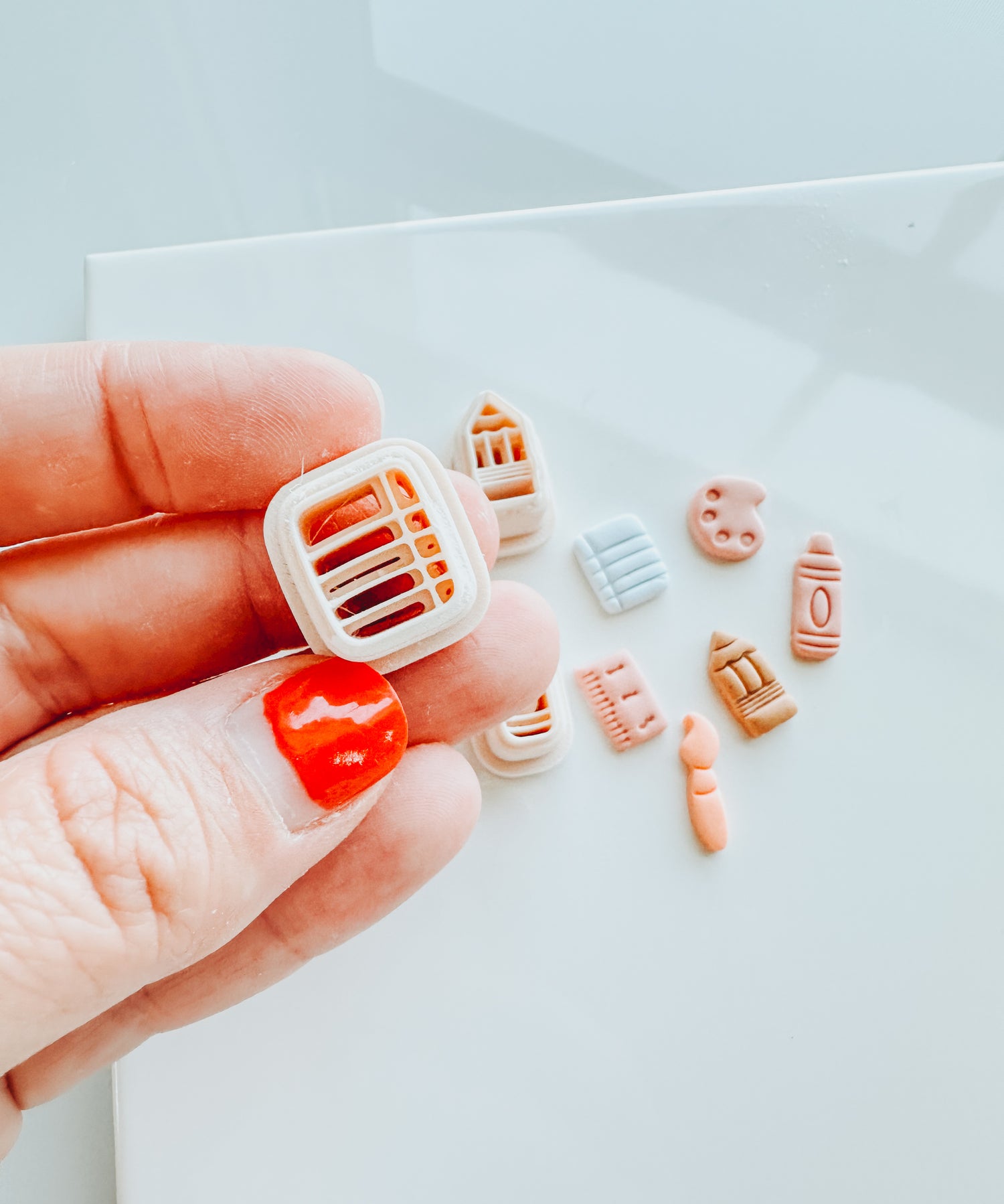School Stud Pack School &amp; Teacher Clay Cutters