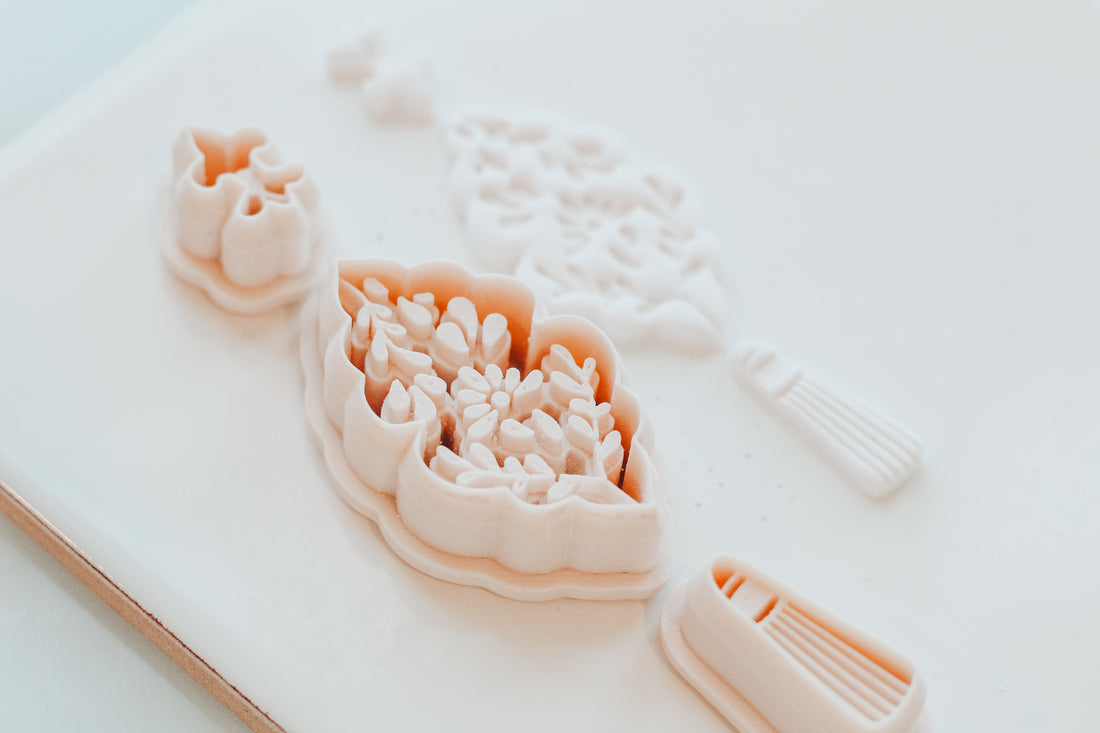 Auriela  Autumn Clay Cutter