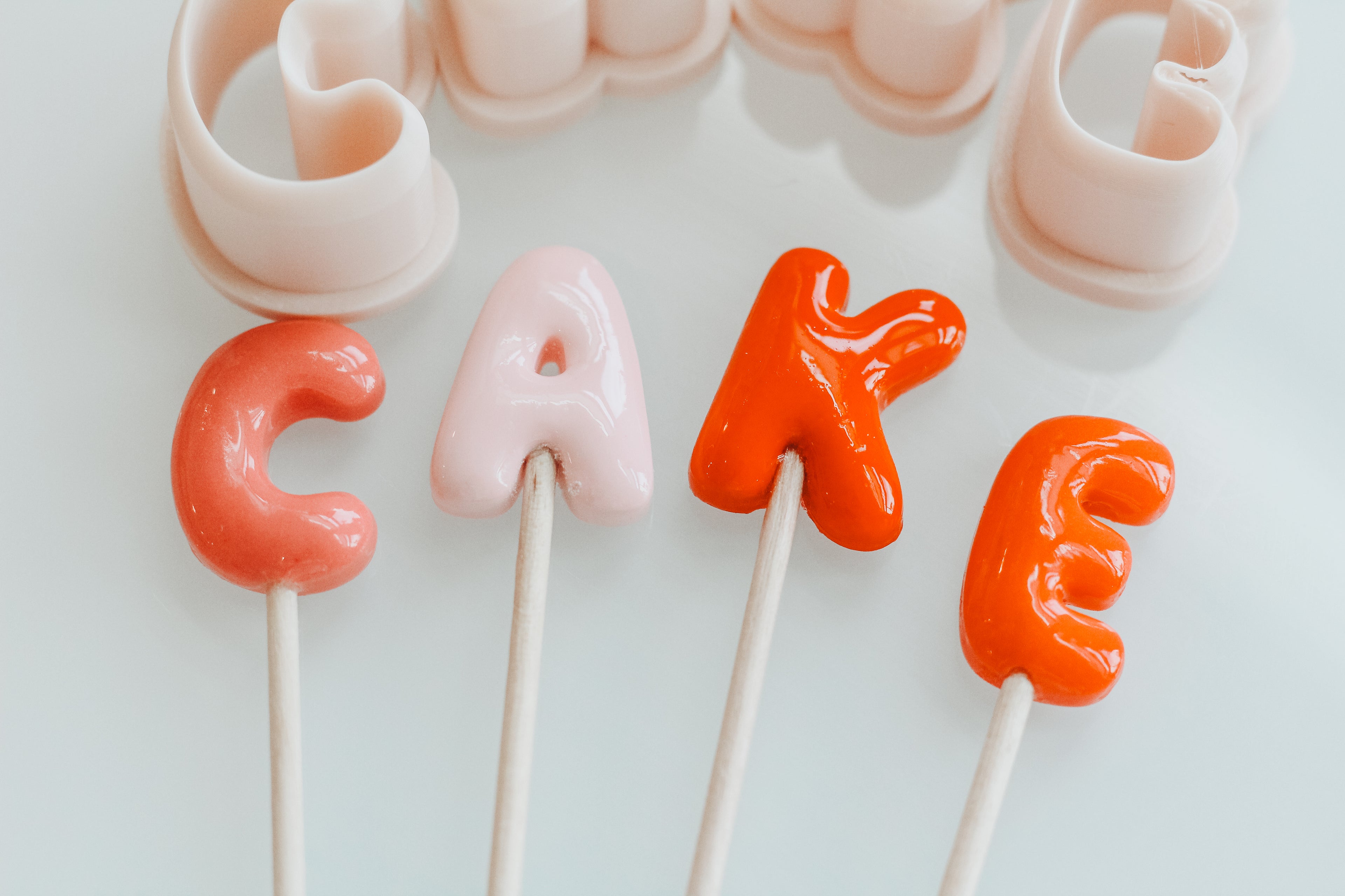 Small Trendy Bubble Letter Clay Cutters 1.0 INCH