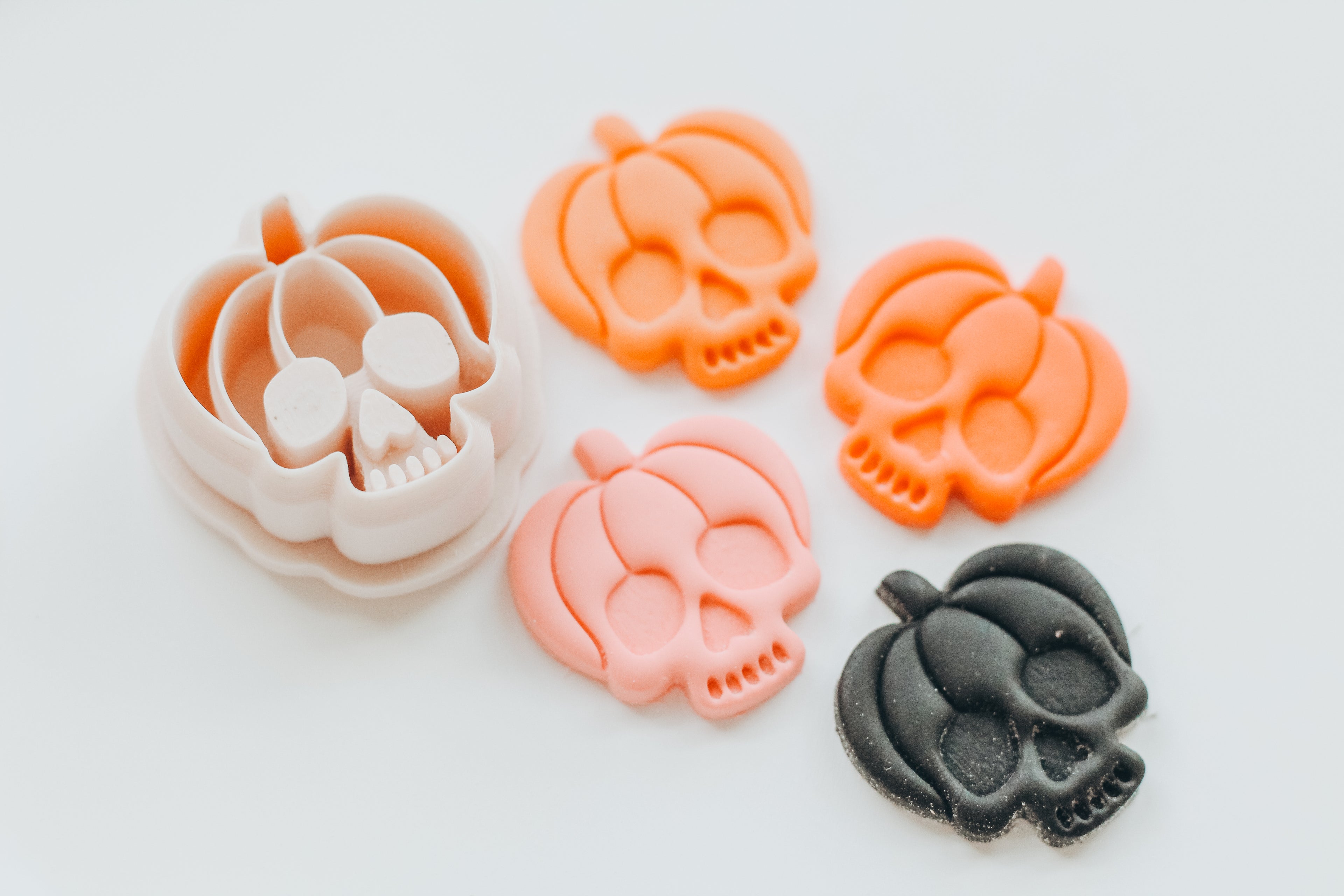 Pumpkin Skull Clay Earring Cutter