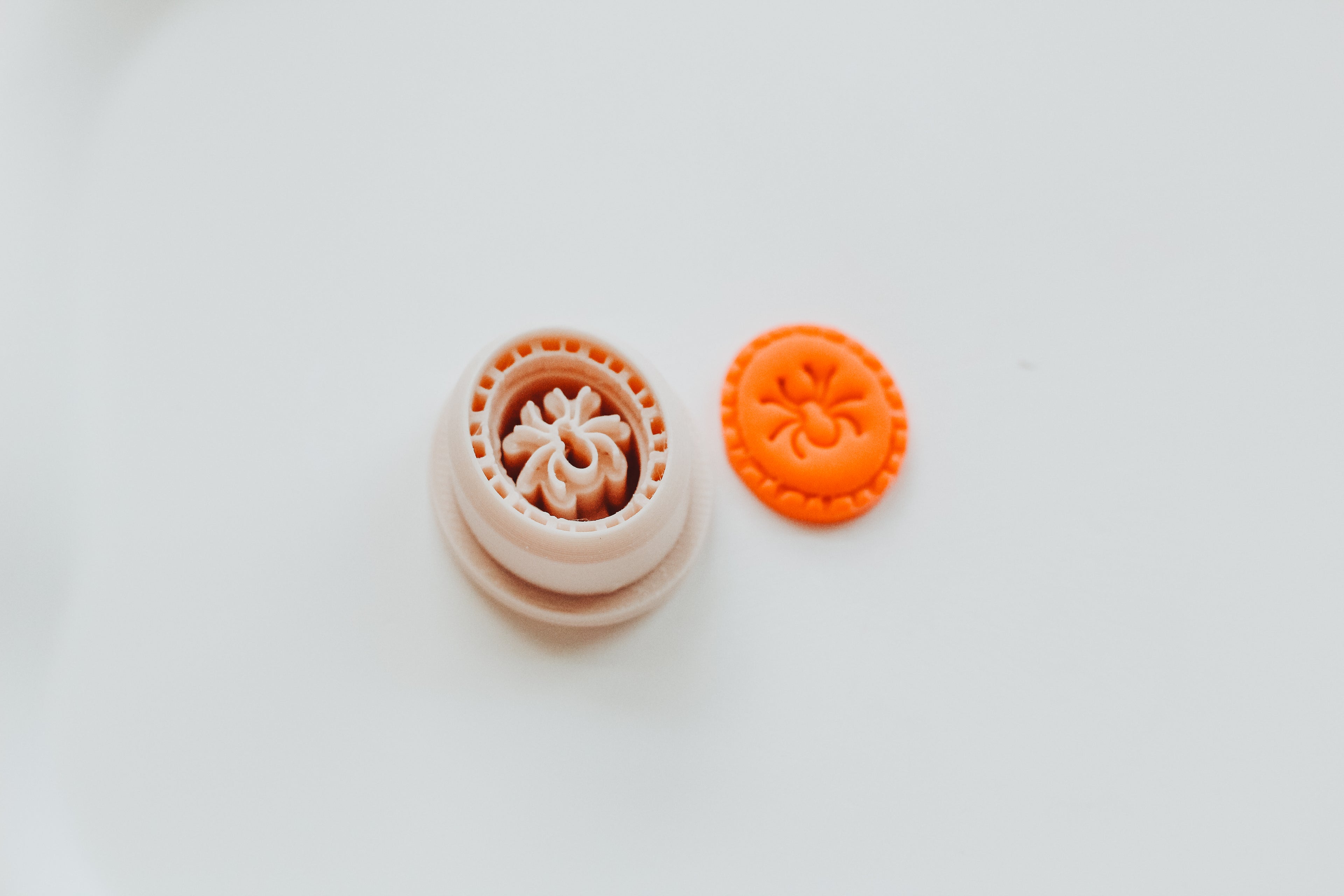 Spider Stud Precision Clay Earring Cutter