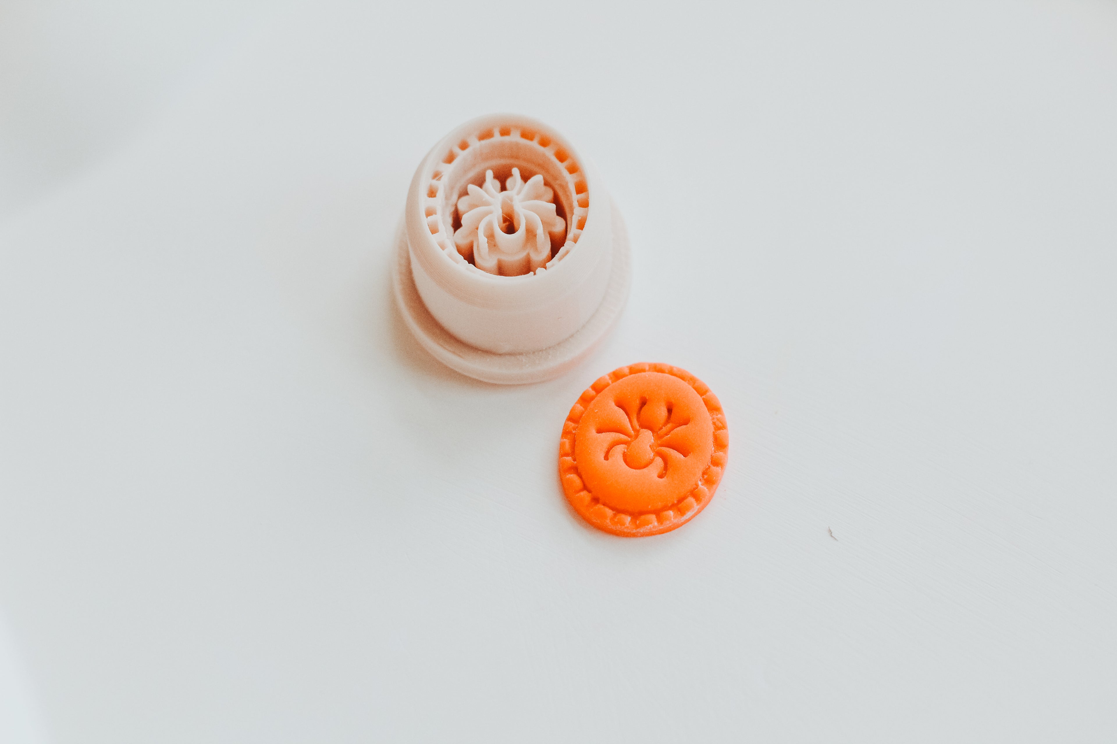 Spider Stud Precision Clay Earring Cutter