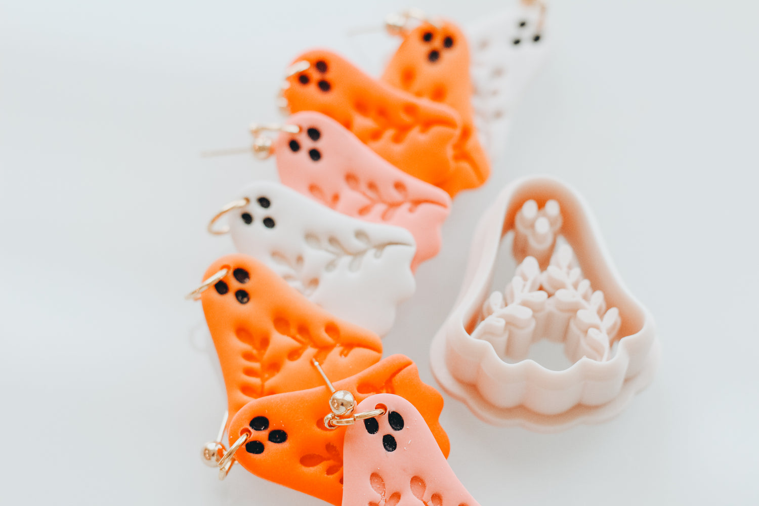 Winnie Ghost Clay Earring Cutter