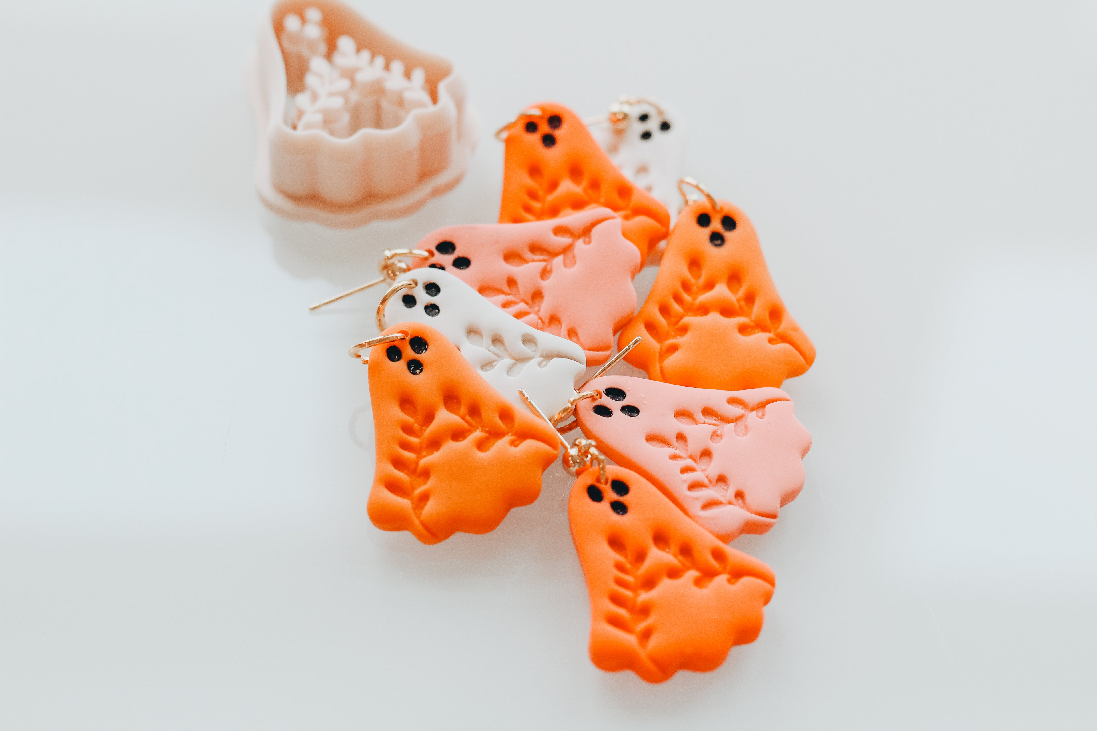 Winnie Ghost Clay Earring Cutter