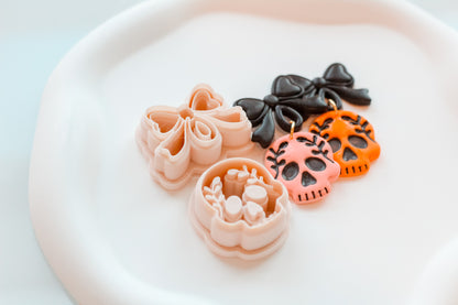 Sadie Skull &amp; Bow 2 Piece Clay Earring Cutter