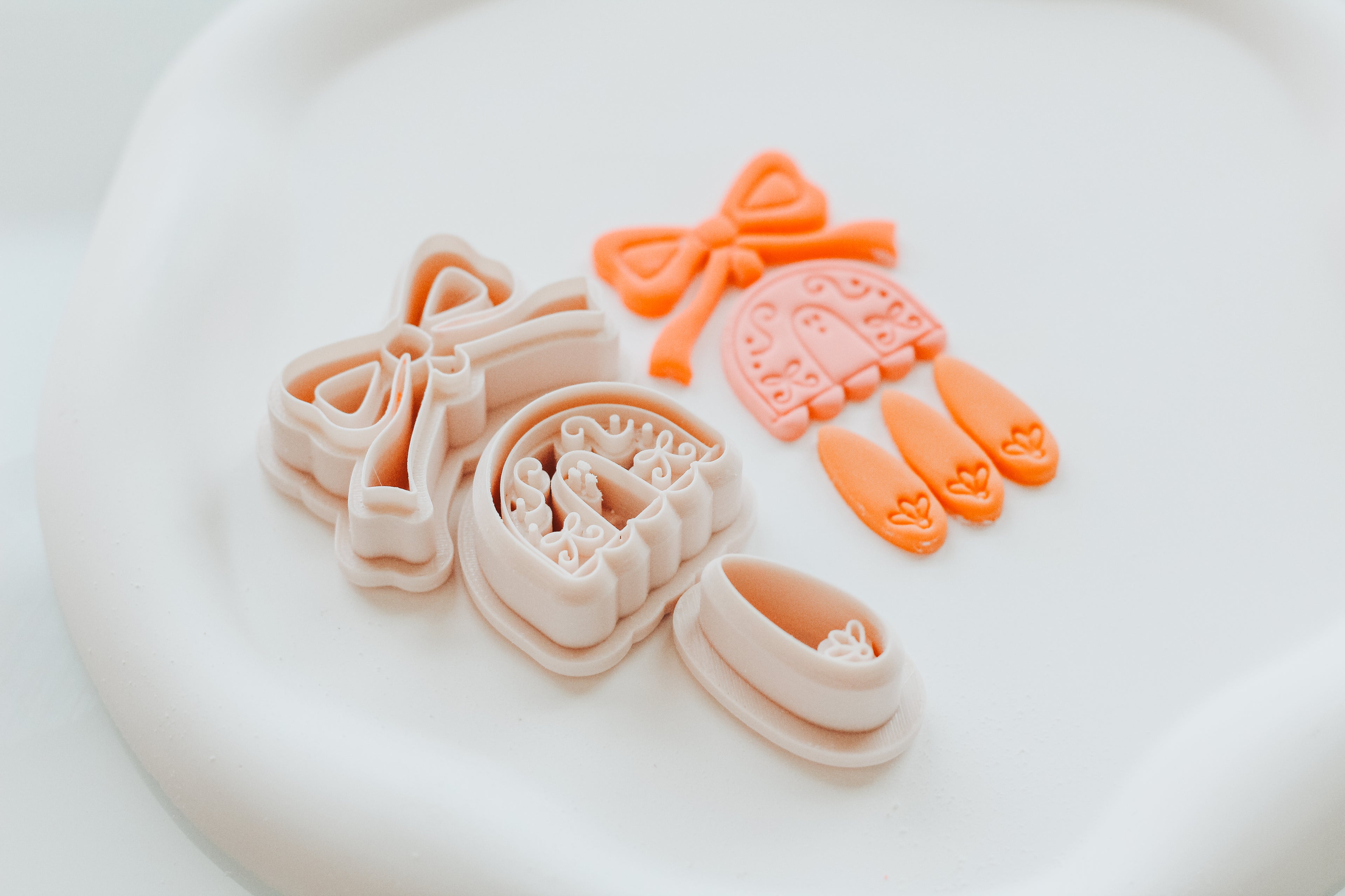 Junie Scallop Bow 3 Piece Clay Earring Cutter