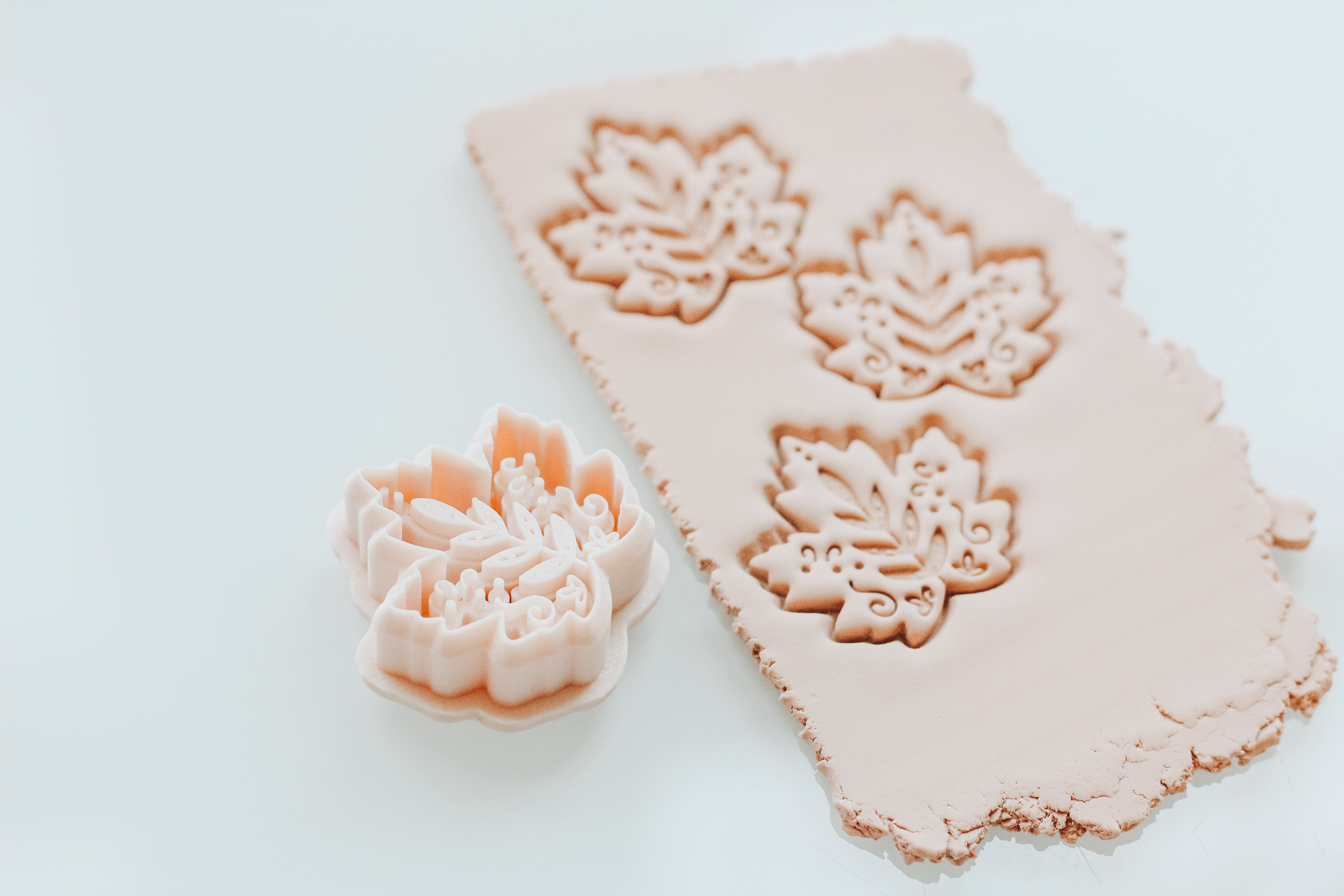 Dancing Leaf Clay Cutter